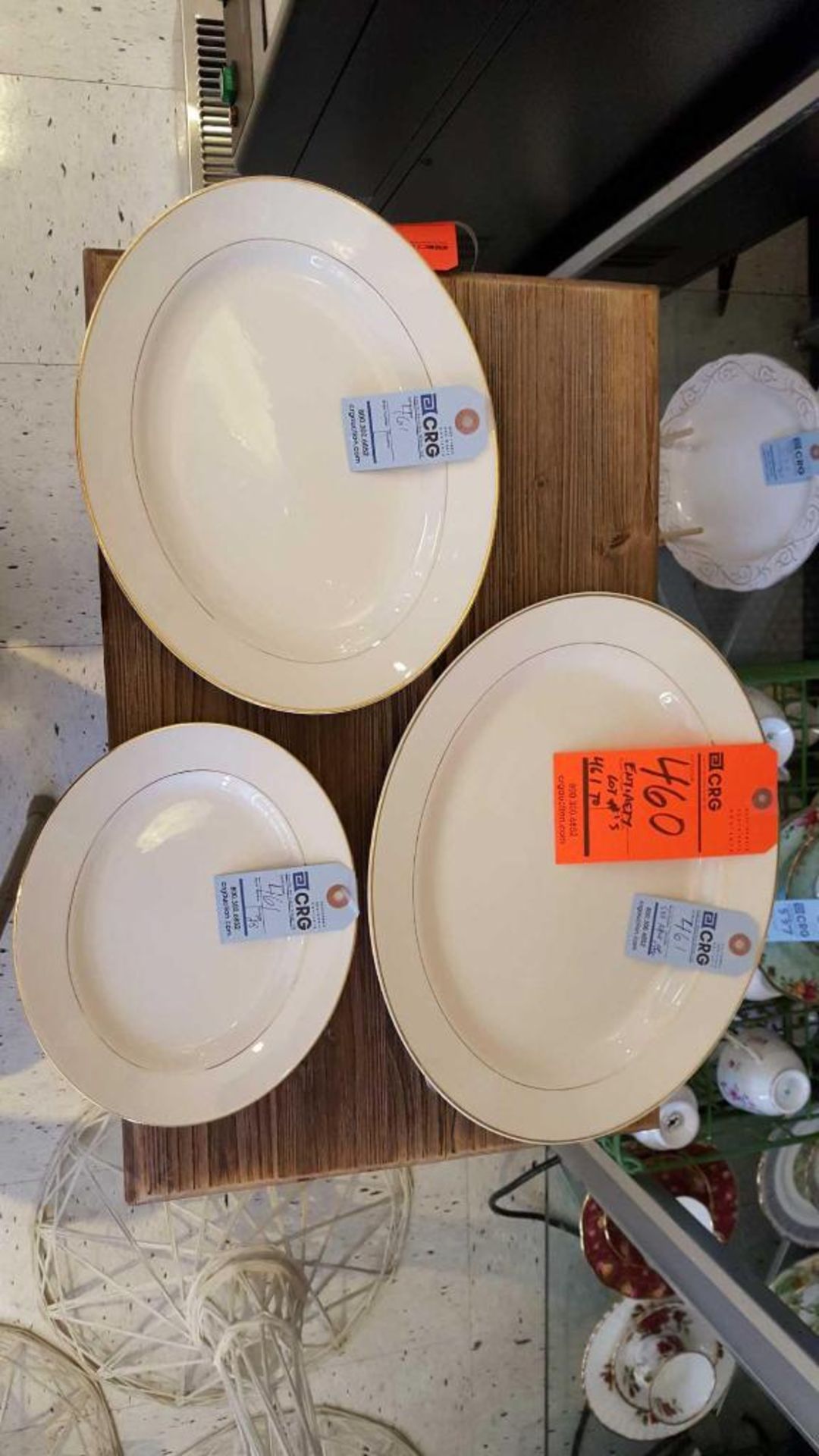 Lot of (76) assorted oval platters, (18) 13", (30) 11", (28) 9" in (3) wire crates. Suject to entire