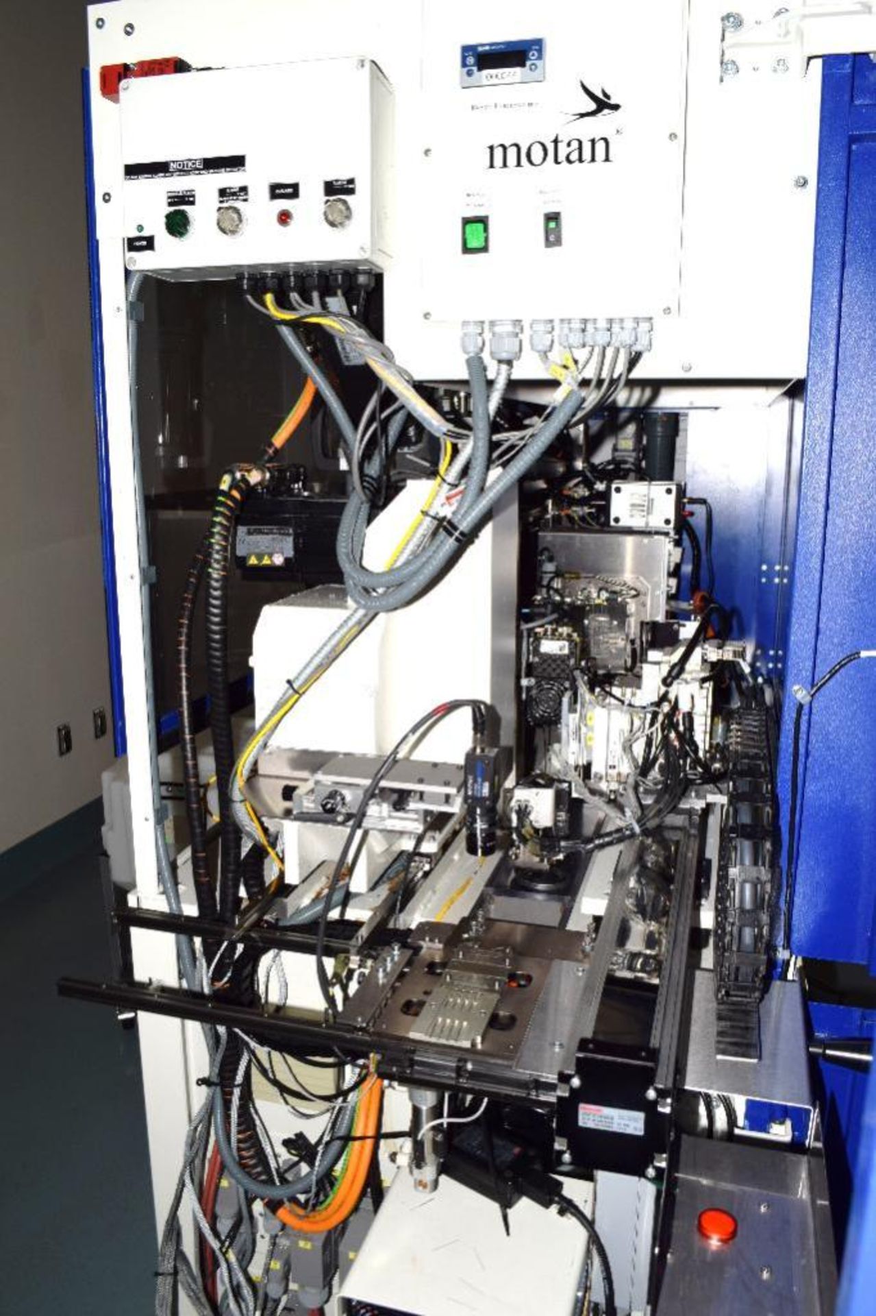 Battenfeld Microsystem 50 Micro Injection Mold Machine, Model MM 50/0. Approximate 50 ton clamp forc - Image 3 of 26