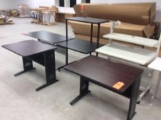 Lot of asst work tables