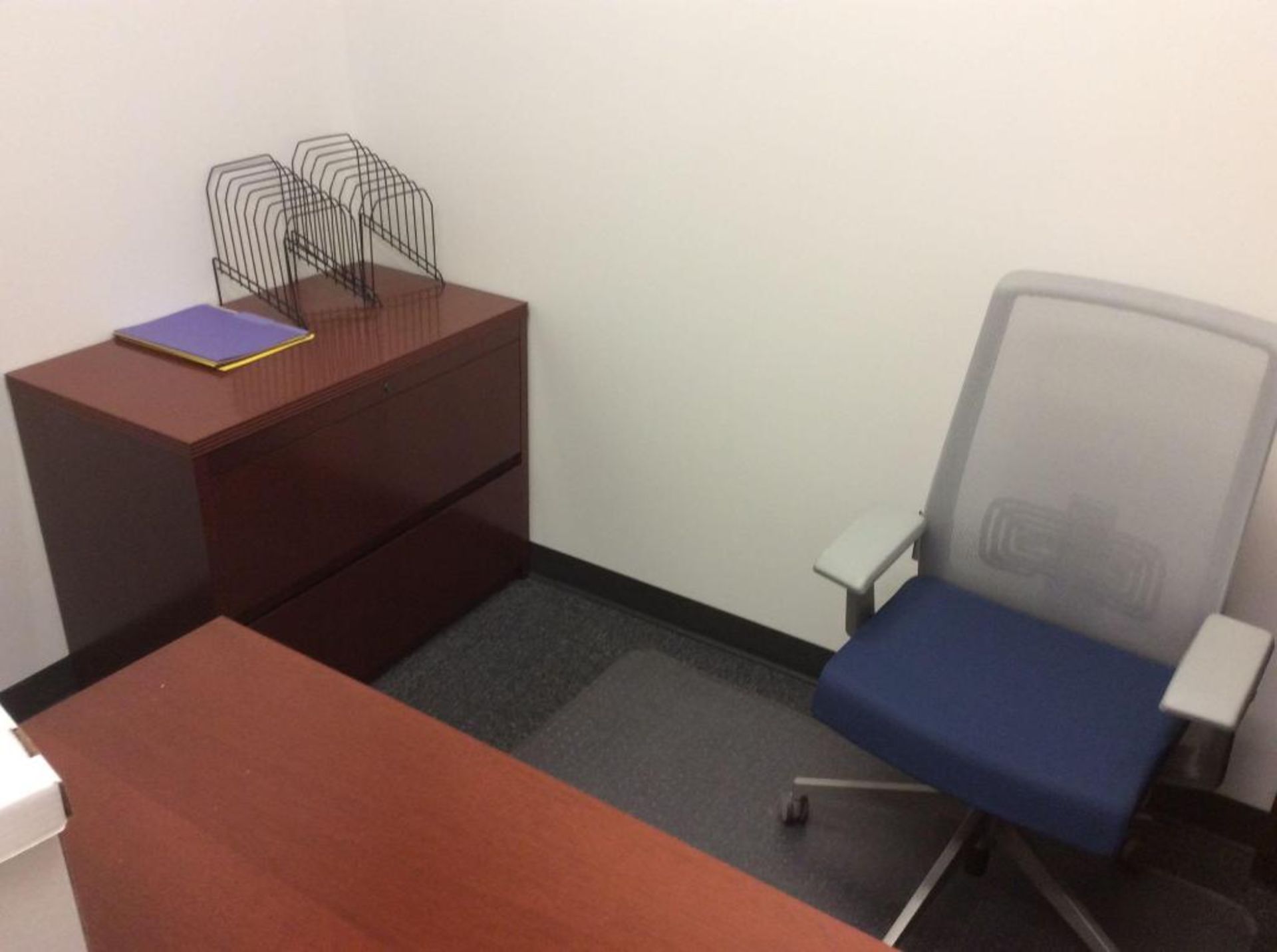 Office suite including 6' wood desk with left hand return, executive chair, and 2-drawer lateral fil - Image 2 of 2