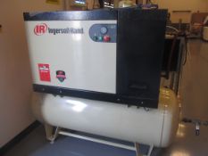 Ingersoll Rand rotary screw air compressor mn UNI-15-115H, with horizontal receiver and desicant air