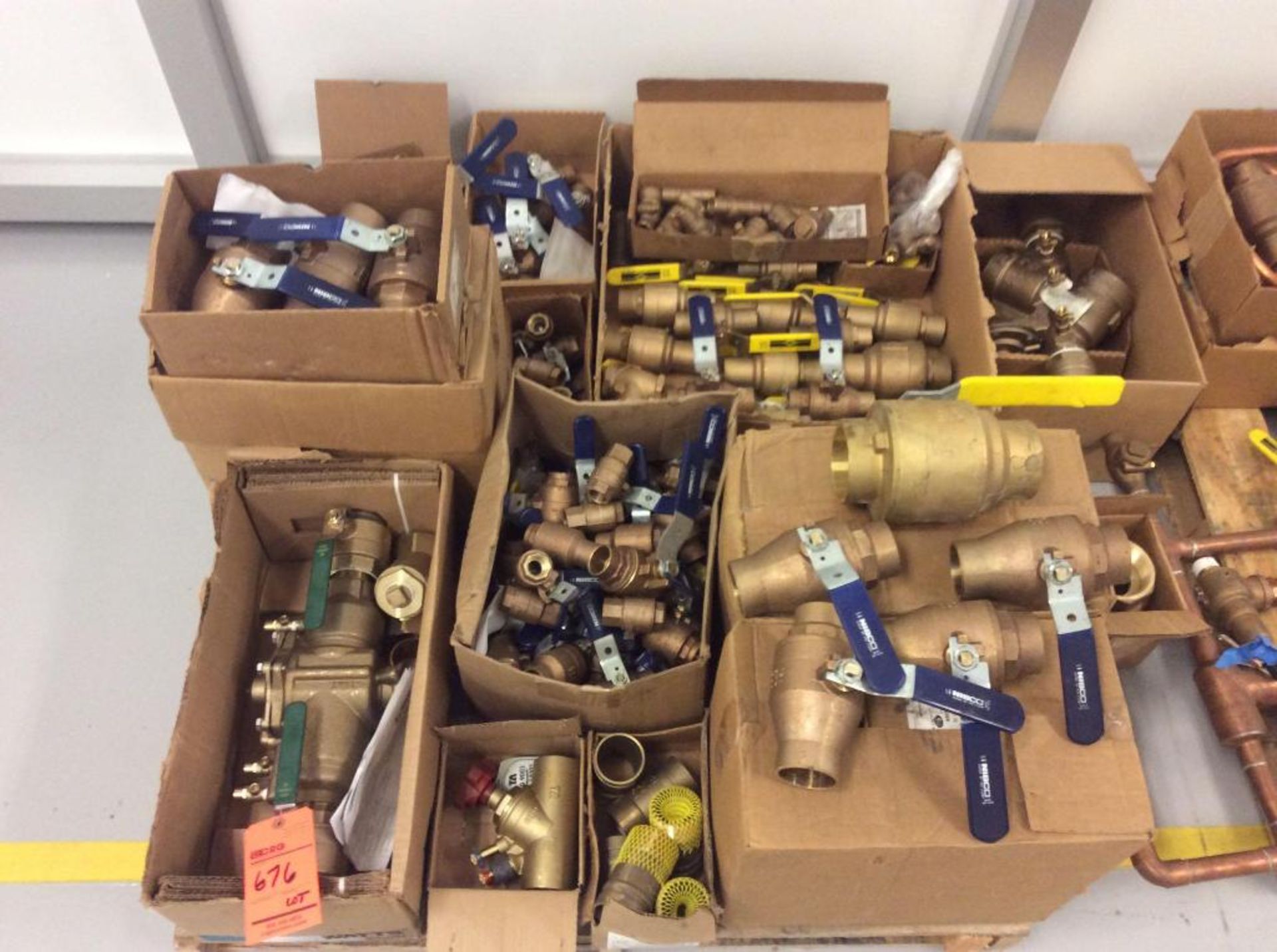 Lot of asst brass fittings and valves and copper plunbing, contents of 2 skids - Image 2 of 3
