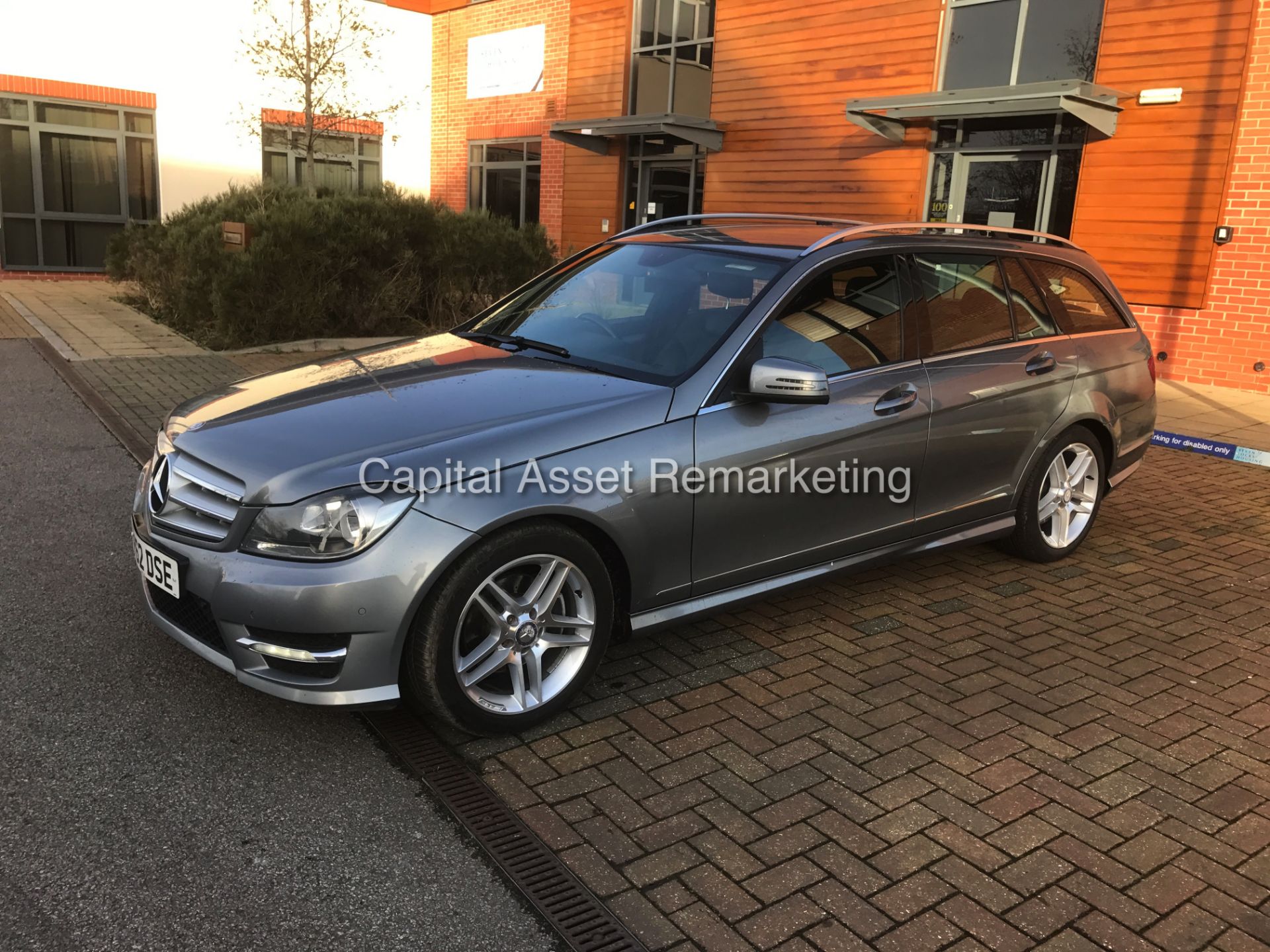 MERCEDES C220 CDI "AMG" SPORT ESTATE - SAT NAV - LEATHER - 1 OWNER - (2013 MODEL) MASSIVE SPEC!!!!