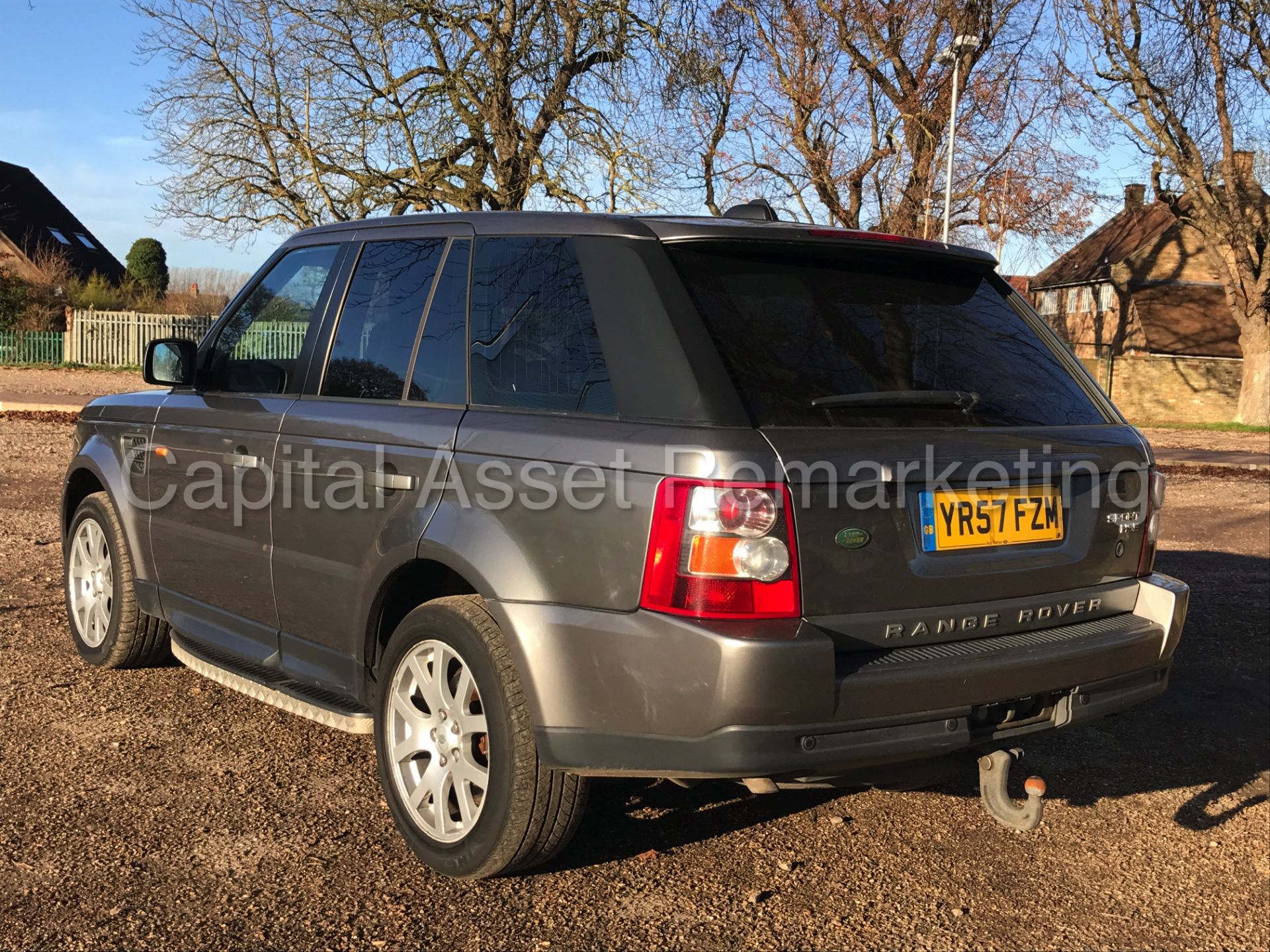 RANGE ROVER SPORT 'HSE' (2008 MODEL) 'TDV6 - AUTO - LEATHER - SAT NAV - DVD' *FULLY LOADED* (NO VAT) - Image 5 of 36