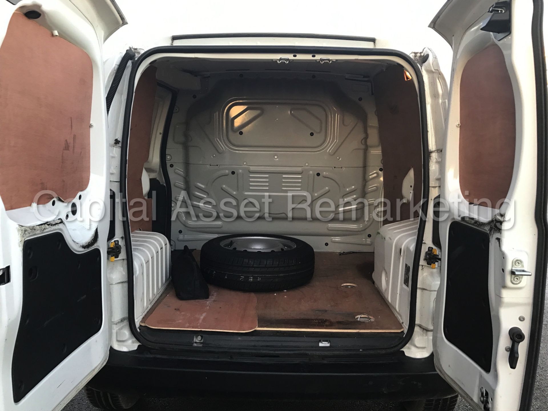 (ON SALE) PEUGEOT BIPPER 'S' (2015 MODEL) 'HDI - DIESEL - 5 SPEED - ELEC PACK' (1 OWNER FROM NEW) - Image 11 of 18