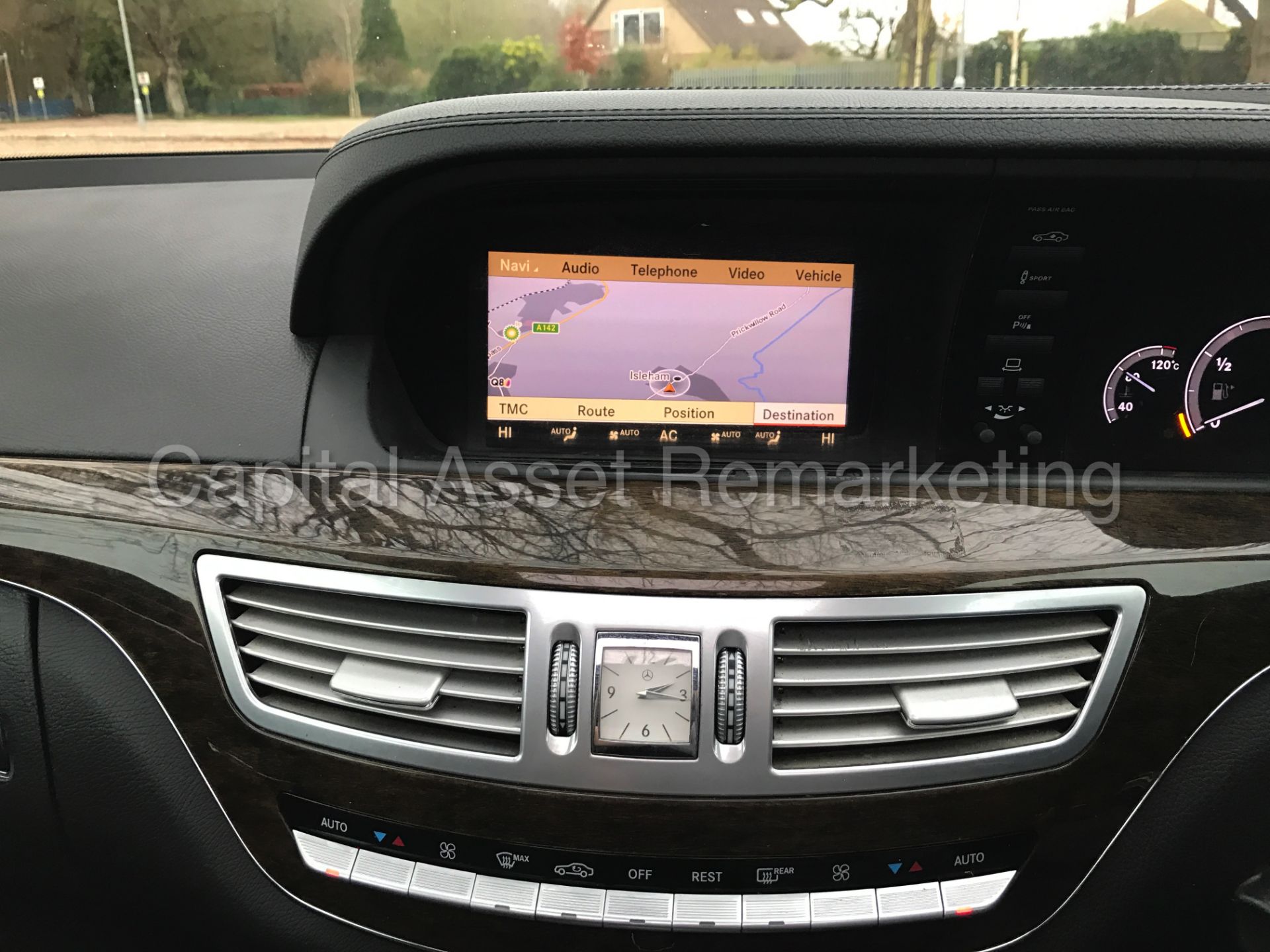 MERCEDES-BENZ S350L CDI (2011) 'LIMO - AUTO - LEATHER - SAT NAV' *TOP SPEC* (NO VAT) - Image 16 of 37