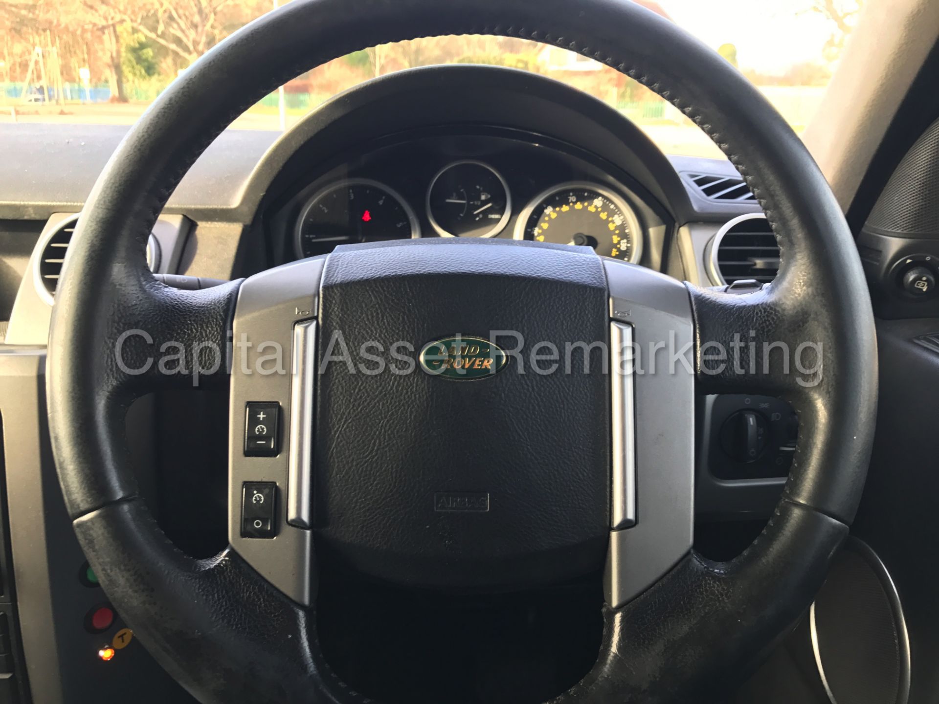 (On Sale) LAND ROVER DISCOVERY 3 'COMMERCIAL' (2009 - 09 REG) '2.7 TDV6 - AUTO TIP TRONIC' *RARE* - Bild 21 aus 26