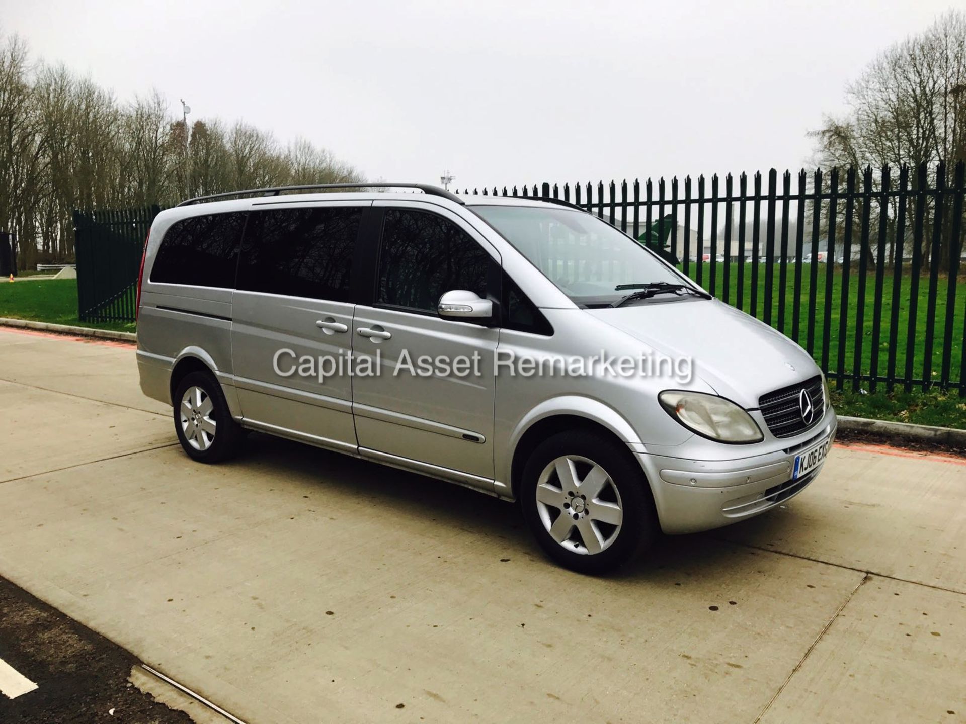 ON SALE MERCEDES VIANO 2.2CDI AUTO"AMBIENTE"LWB / LUXURY TRAVEL LINER - FULL LOADED-SAT NAV -LEATHER