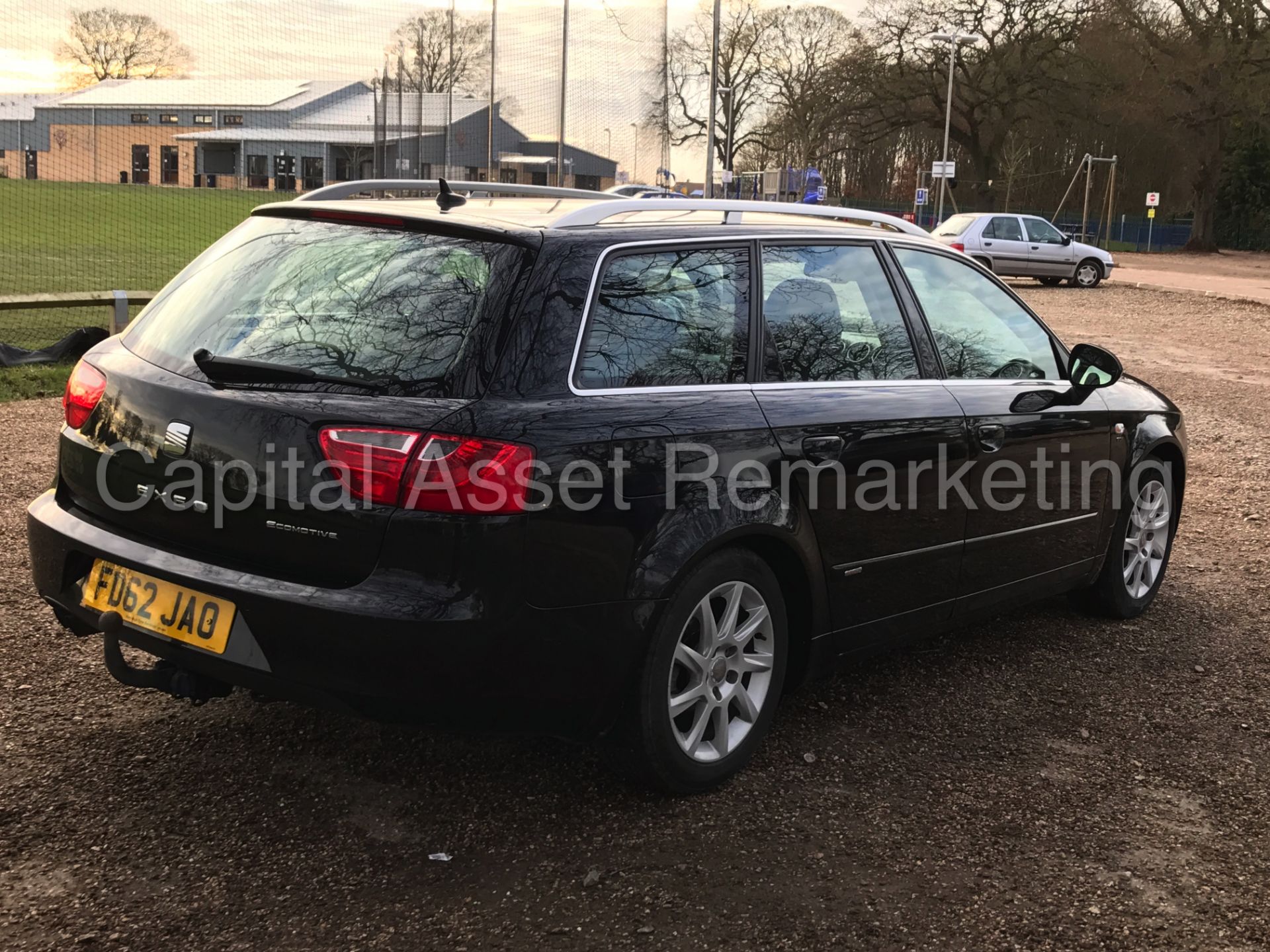 SEAT EXEO ESTATE 'ECOMOTIVE - SE TECH' (2013 MODEL) '2.0 TDI - 6 SPEED - LEATHER - SAT NAV' *LOOK* - Image 8 of 29