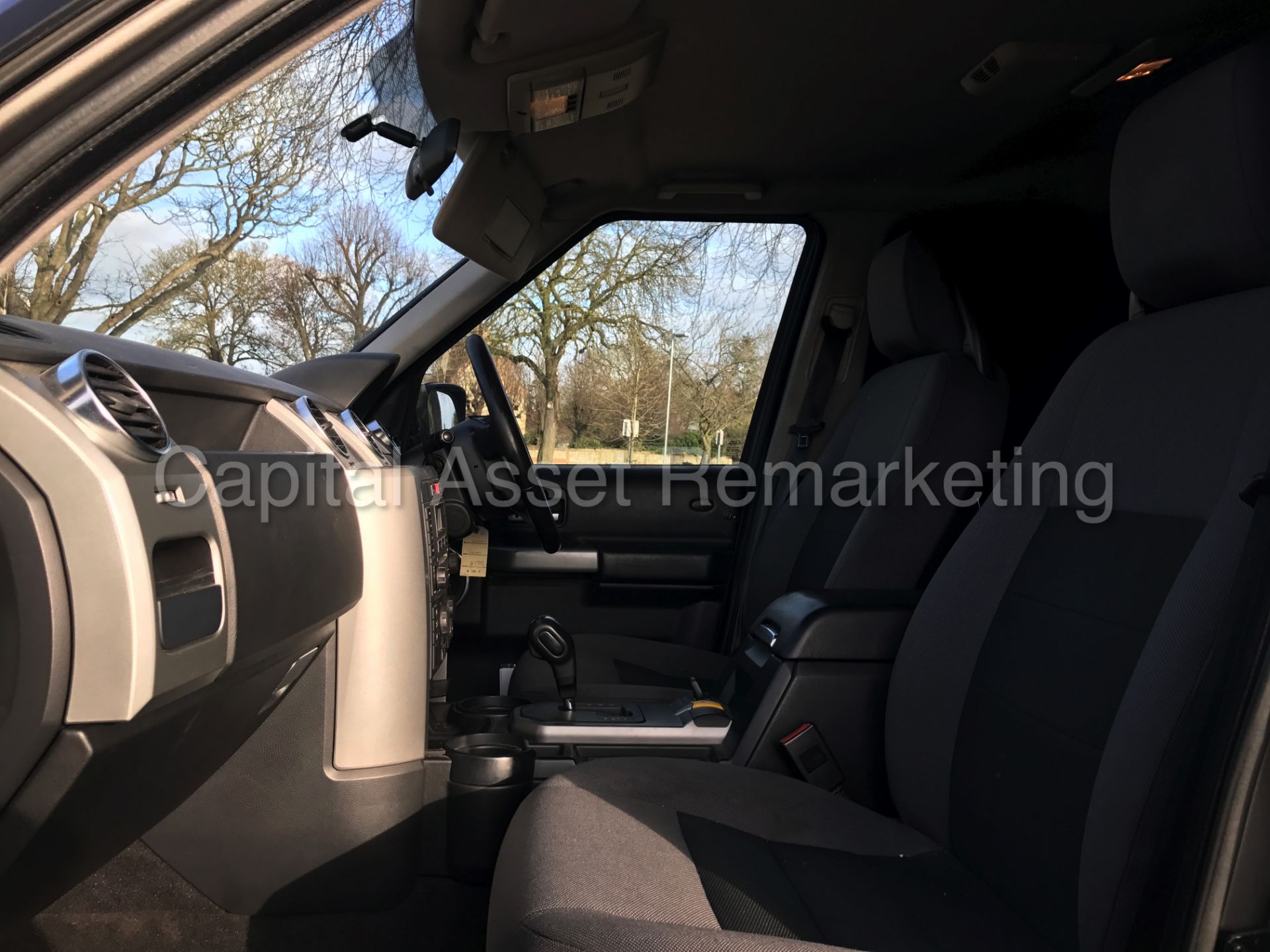 (On Sale) LAND ROVER DISCOVERY 3 'COMMERCIAL' (2009 - 09 REG) '2.7 TDV6 - AUTO TIP TRONIC' *RARE* - Image 17 of 26