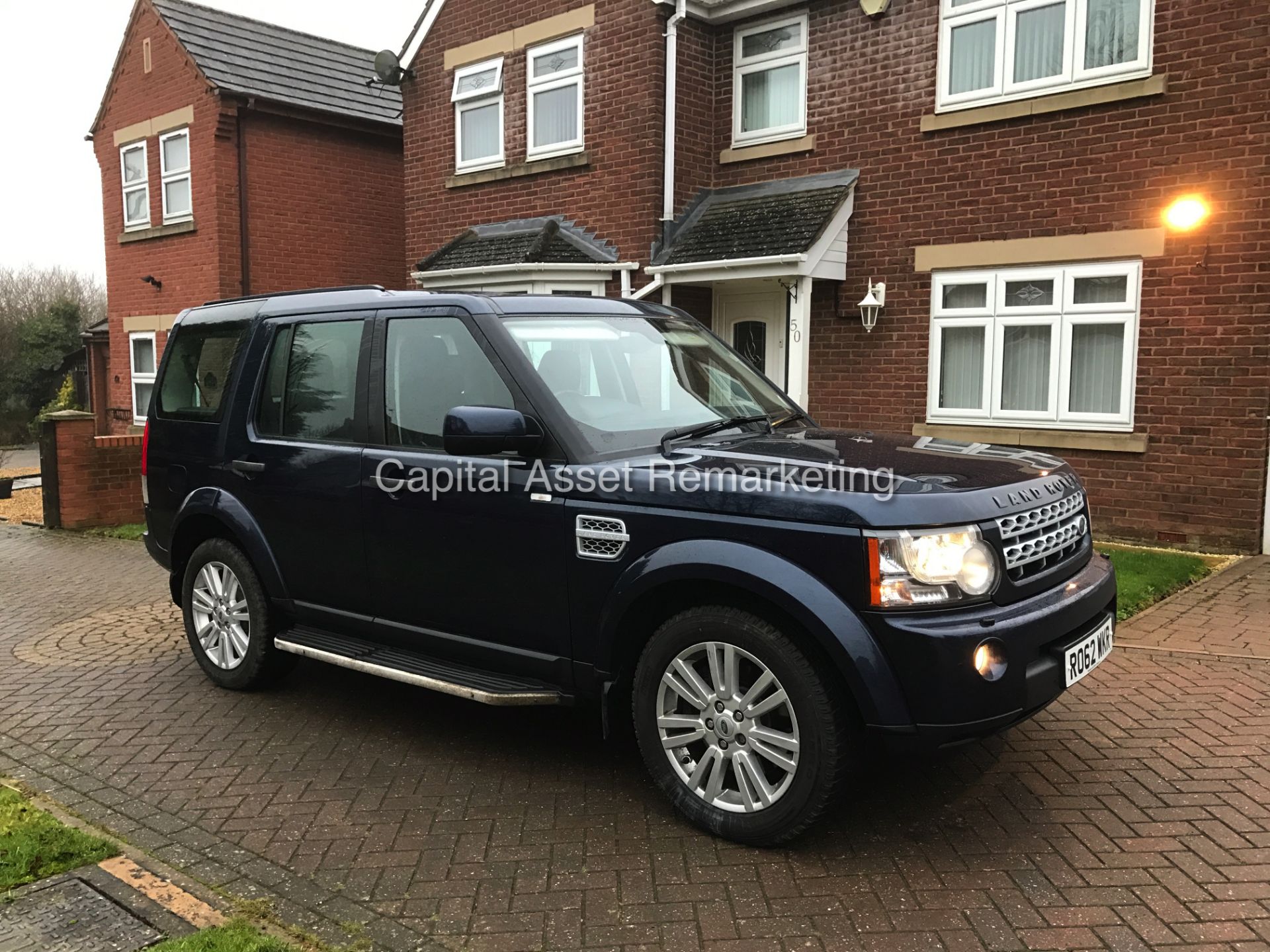 LANDROVER DISCOVERY 3.0 "SDV6 - XS" AUTO (2013 MODEL) 1 OWNER - LOW MILES / FSH - NAV - LEATHER