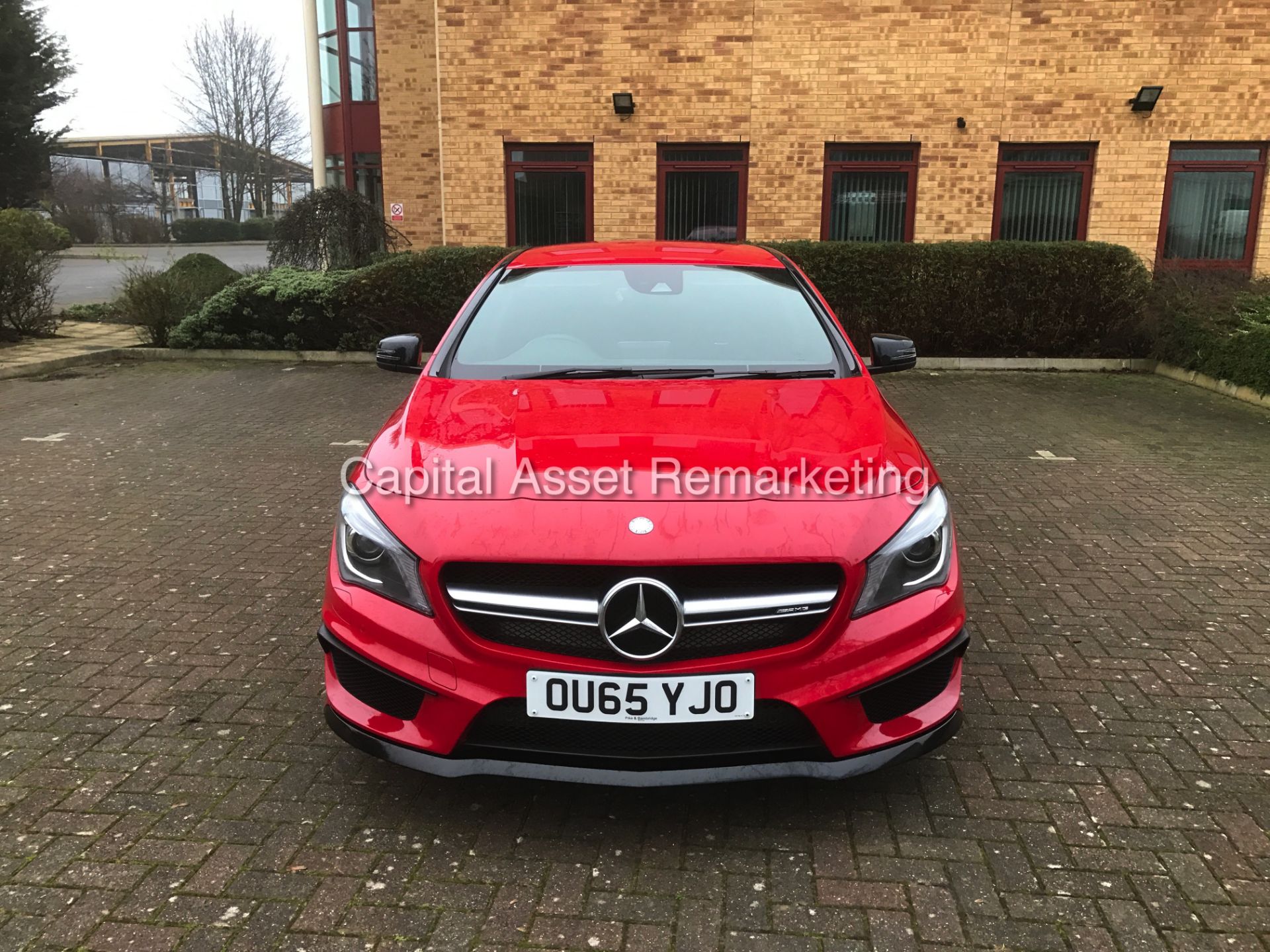 MERCEDES CLA 45"AMG' TURBO 4 MATIC (2016) 1 OWNER - MONSTER SPEC - SAT NAV - DYNAMIC PACK - WOW!! - Bild 2 aus 27