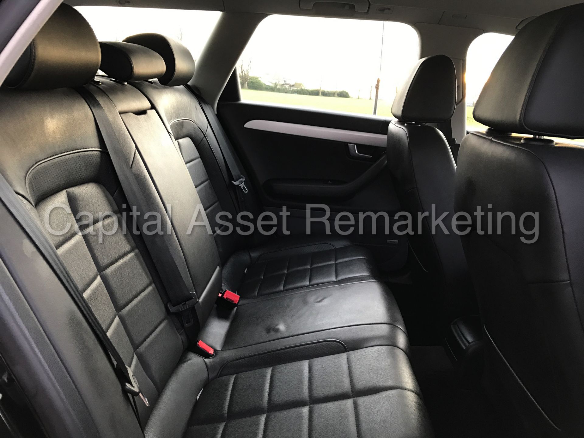 SEAT EXEO ESTATE 'ECOMOTIVE - SE TECH' (2013 MODEL) '2.0 TDI - 6 SPEED - LEATHER - SAT NAV' *LOOK* - Bild 16 aus 29