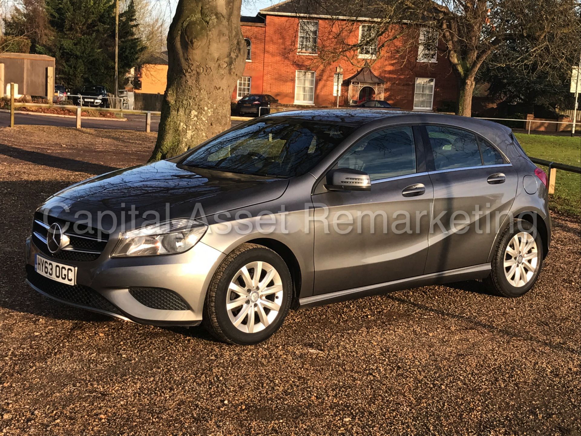 MERCEDES-BENZ A180 CDI 'SPECIAL EQUIPMENT' (2014 MODEL) 'STOP / START' *65 MPG+* (1 OWNER FROM NEW) - Image 5 of 25