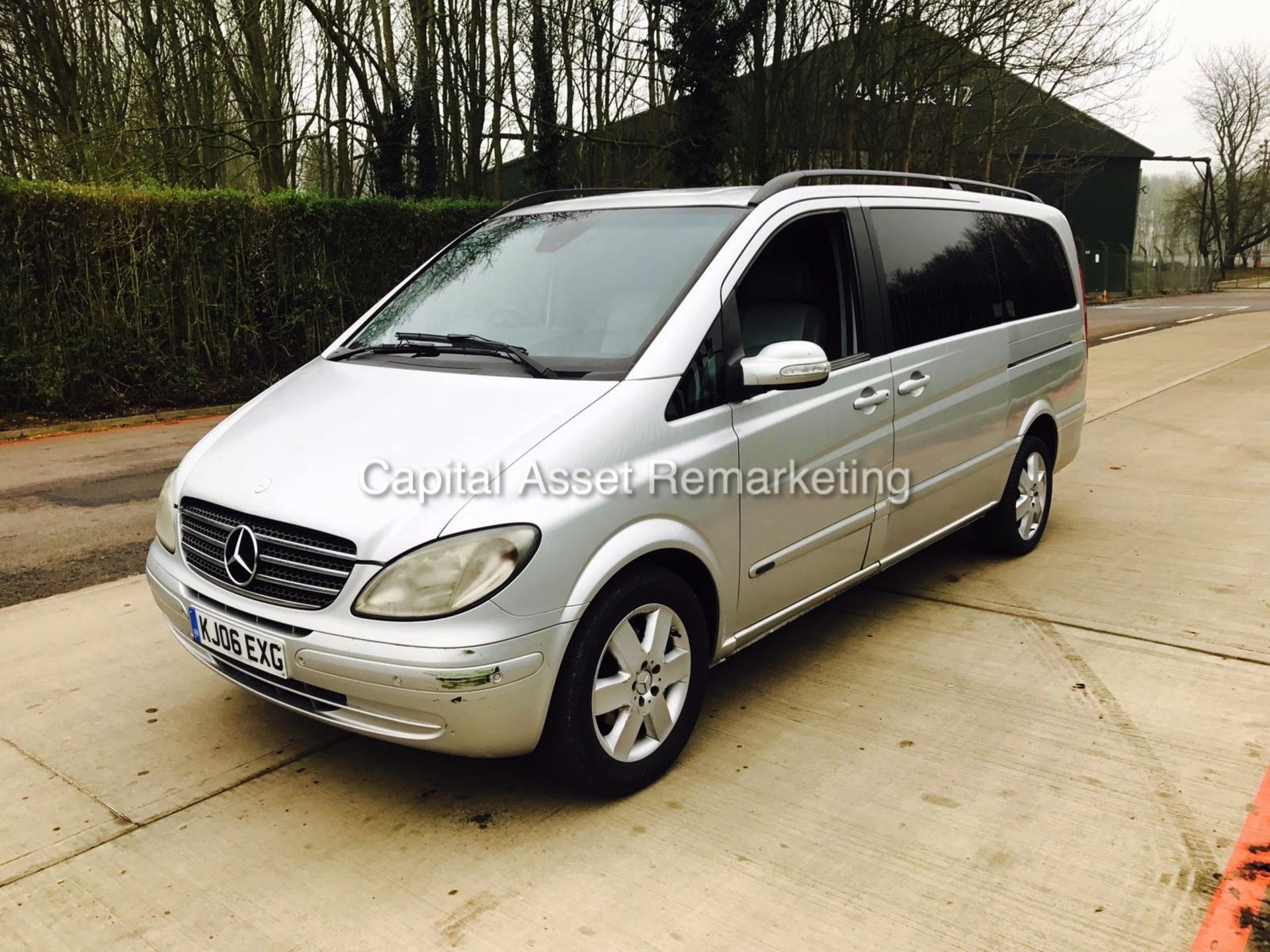 ON SALE MERCEDES VIANO 2.2CDI AUTO"AMBIENTE"LWB / LUXURY TRAVEL LINER - FULL LOADED-SAT NAV -LEATHER - Image 3 of 14