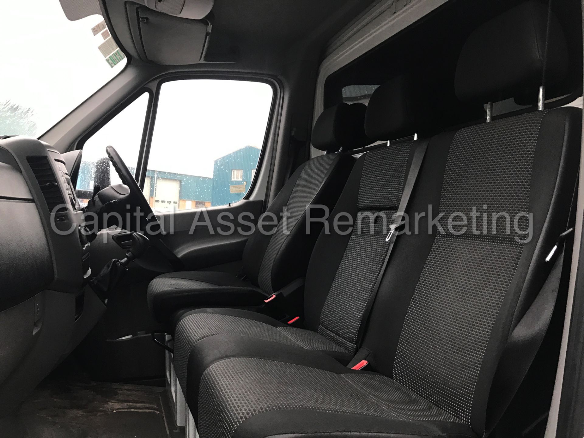 MERCEDES-BENZ SPRINTER 313 CDI LWB - LUTON / BOX (2014 MODEL) '130 BHP - 6 SPEED' (1 COMPANY OWNER) - Bild 18 aus 23