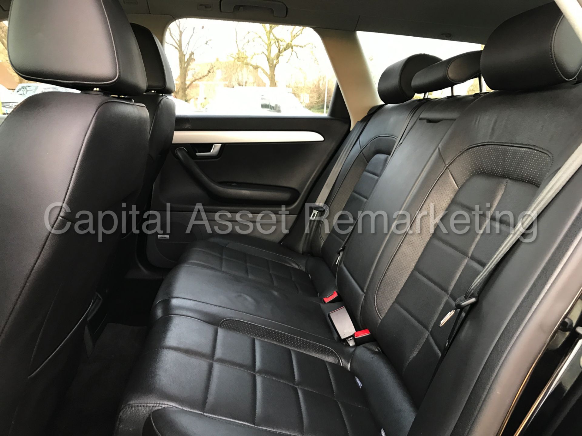 SEAT EXEO ESTATE 'ECOMOTIVE - SE TECH' (2013 MODEL) '2.0 TDI - 6 SPEED - LEATHER - SAT NAV' *LOOK* - Image 22 of 29