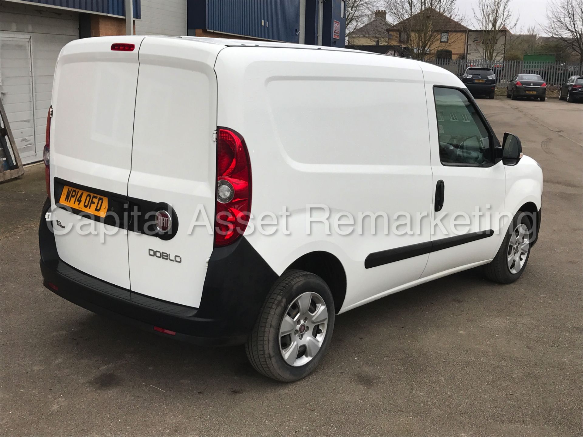 FIAT DOBLO 16V SWB (2014) '1.3 MULTI-JET - DIESEL - 5 SPEED' (1 COMPANY OWNER) **LOW MILES** - Image 5 of 19