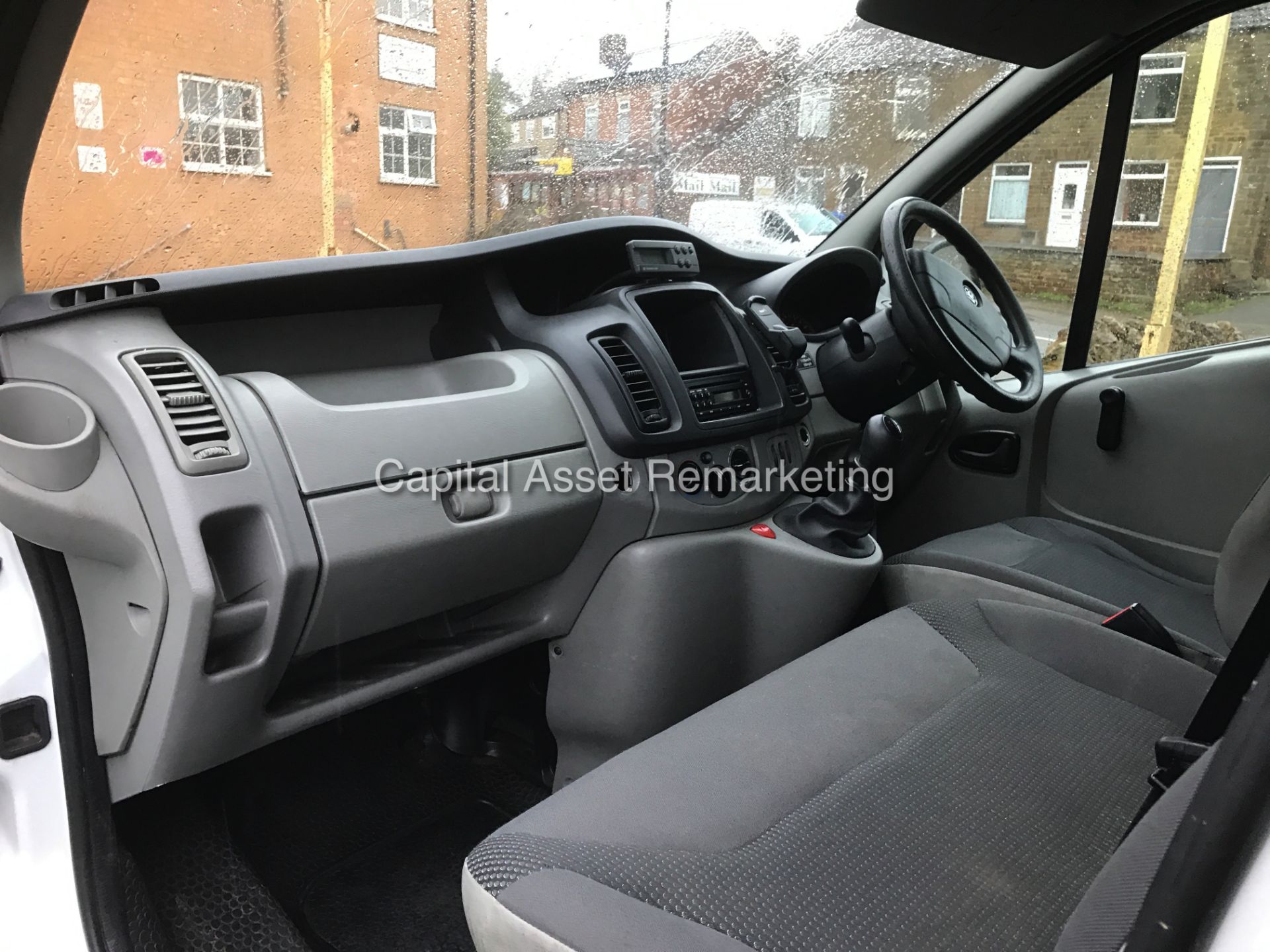 VAUXHALL VIVARO 2.0CDTI (115) "FRIDGE VAN" (2013 MODEL) 1 OWNER - GREAT SPEC- TEMPERATURE CONTROLLED - Image 11 of 15