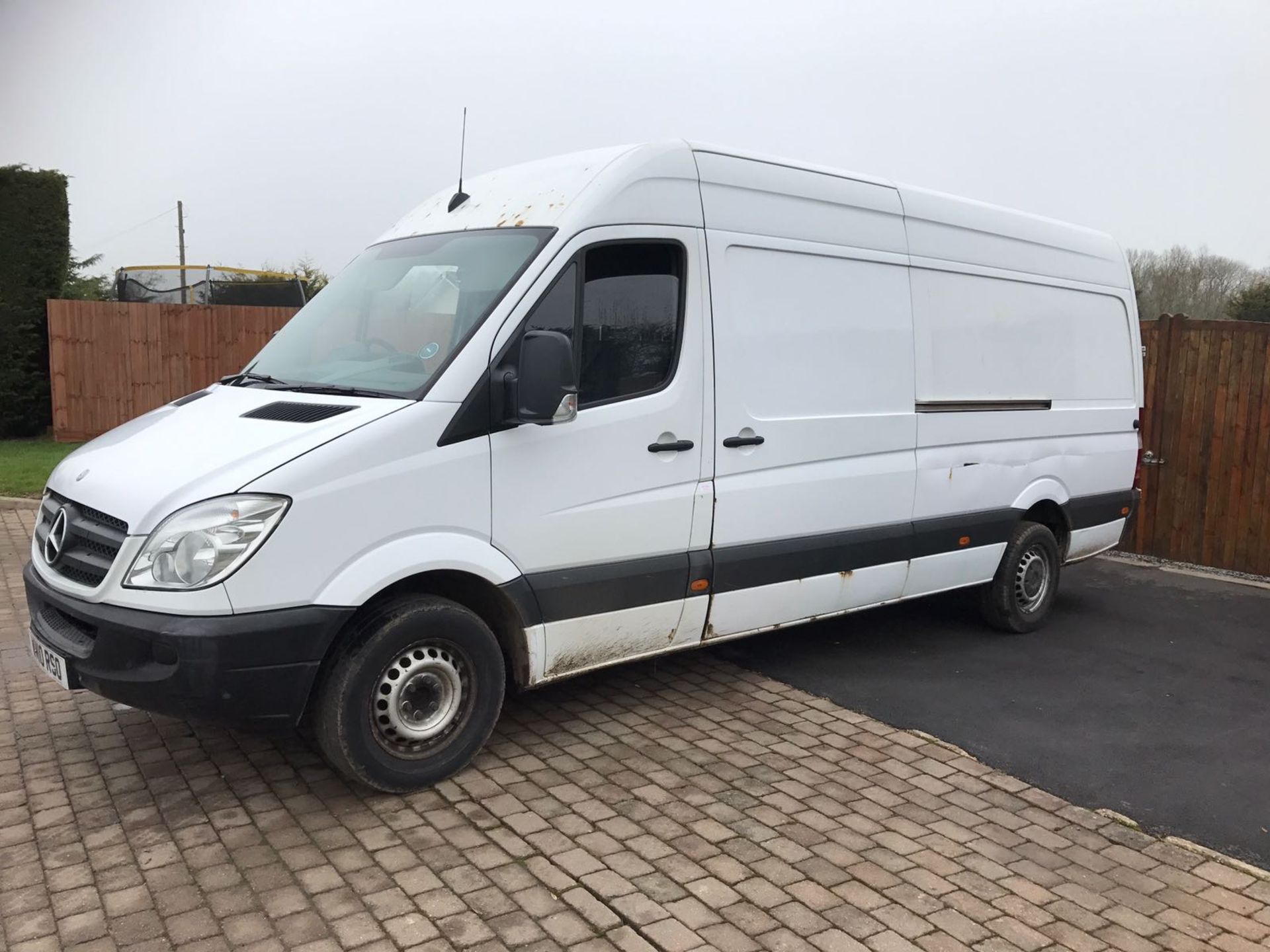 MERCEDES SPRINTER 313CDI - LONG WHEEL BASE - HIGH ROOF - MASSIVE SPEC - 10 REG - LOOK!!!! - Image 3 of 8