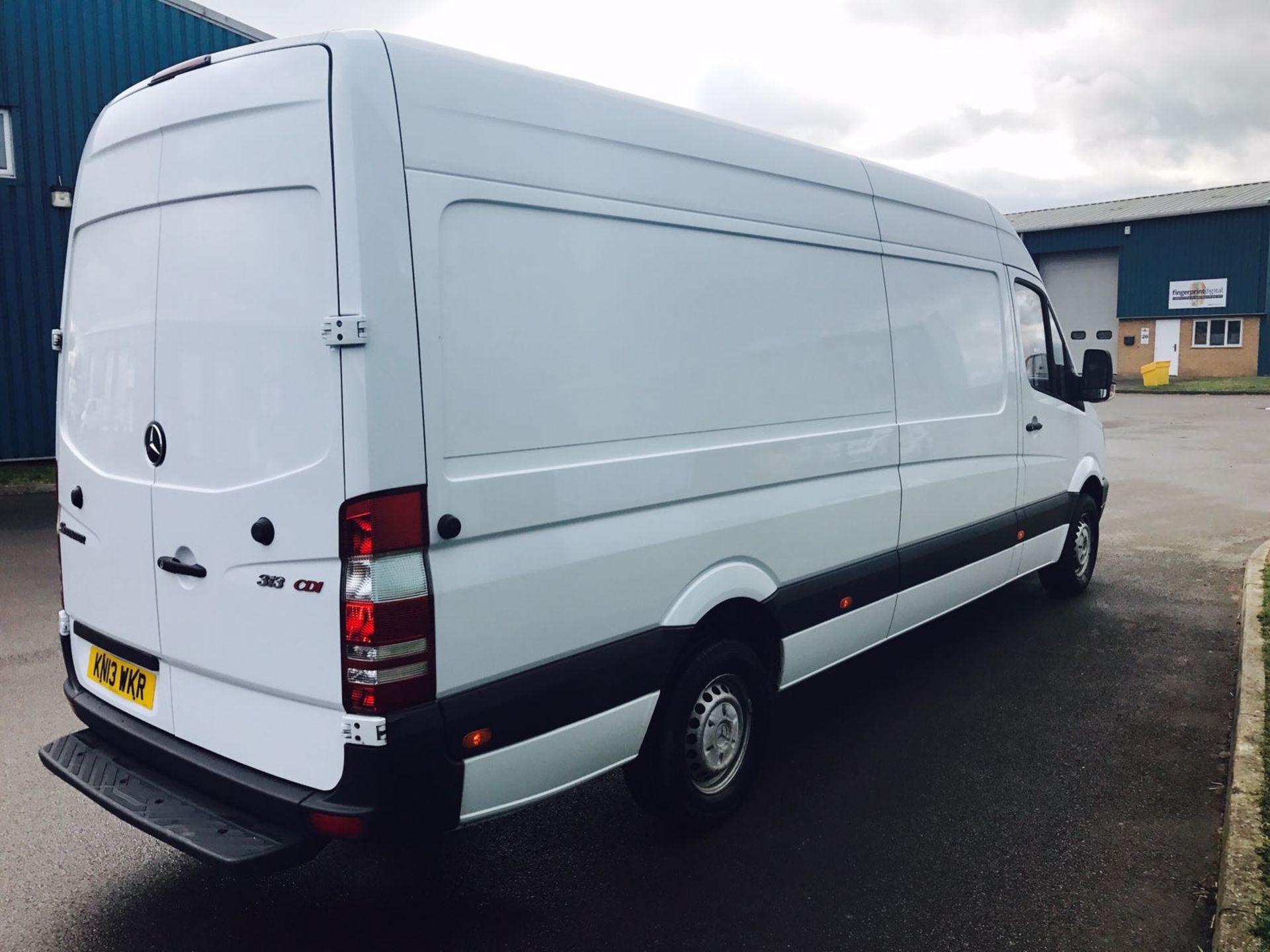 MERCEDES SPRINTER 313CDI LONG WHEEL BASE / HIGH TOP - 13 REG - 1 OWNER - LOW MILES - LOOK!!! - Image 6 of 13