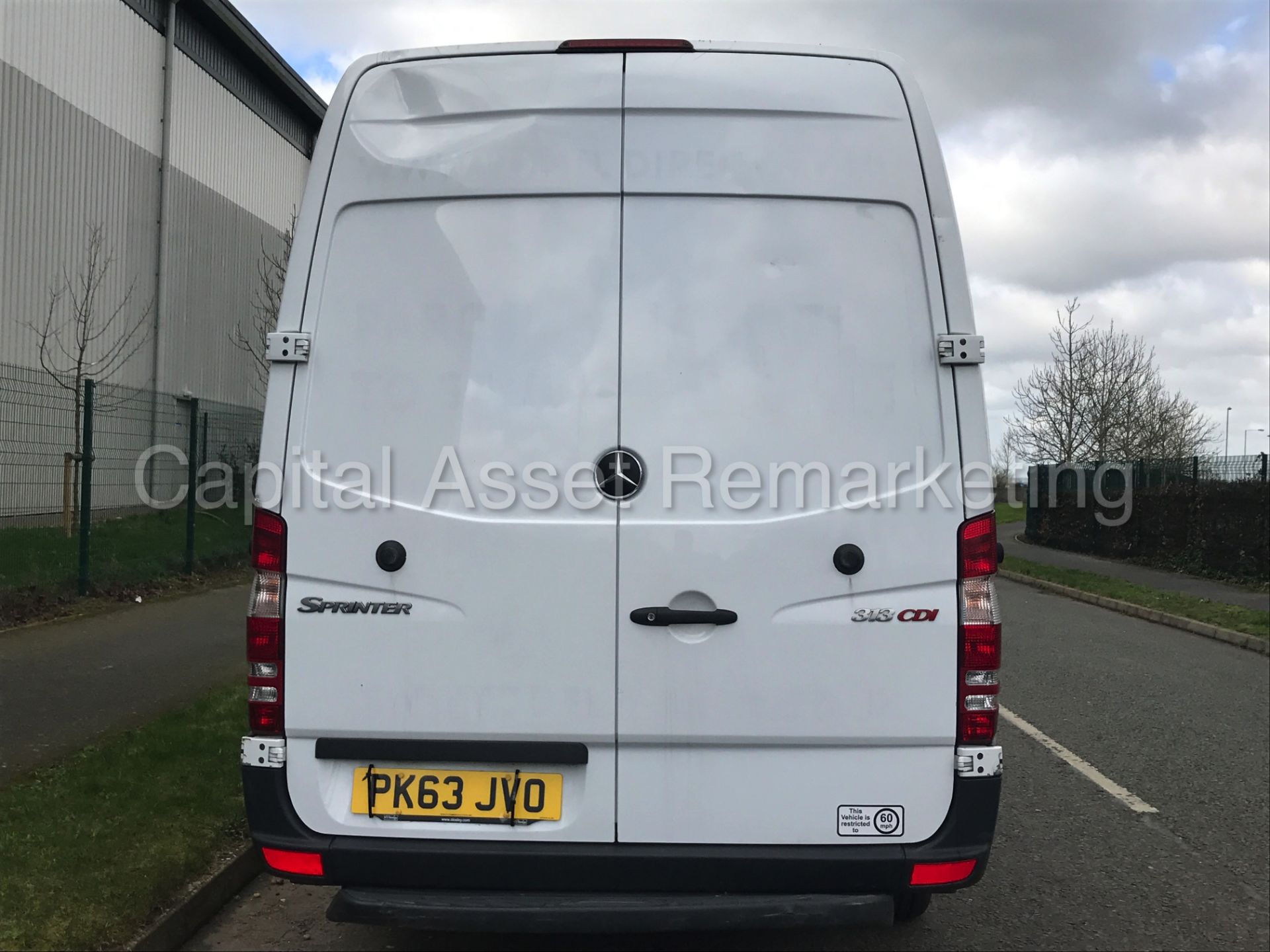 MERCEDES-BENZ SPRINTER 313 CDI 'LWB HI-ROOF' (2014 MODEL) '130 BHP - 6 SPEED - CRUISE' (1 OWNER) - Image 7 of 20