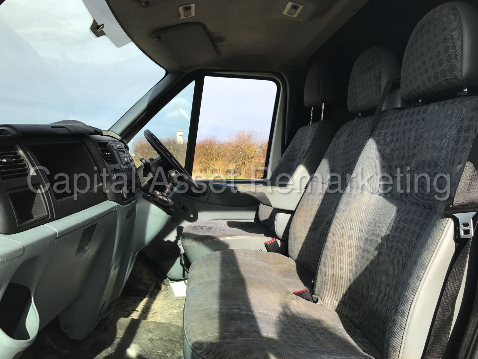 (On Sale) FORD TRANSIT 100 T280 FWD (2012) '2.2 TDCI - SWB - 100 PS - 6 SPEED' (1 FORMER KEEPER) - Image 14 of 19