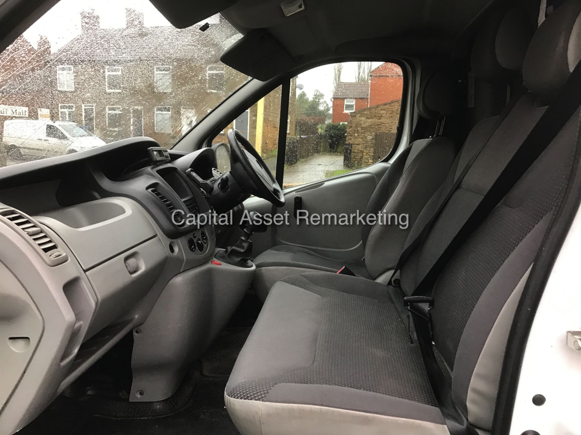 (ON SALE) VAUXHALL VIVARO 2.0CDTI (115) FRIDGE VAN - THERMO KING FRIDGE UNIT - (2013) MODEL -1 OWNER - Image 11 of 15