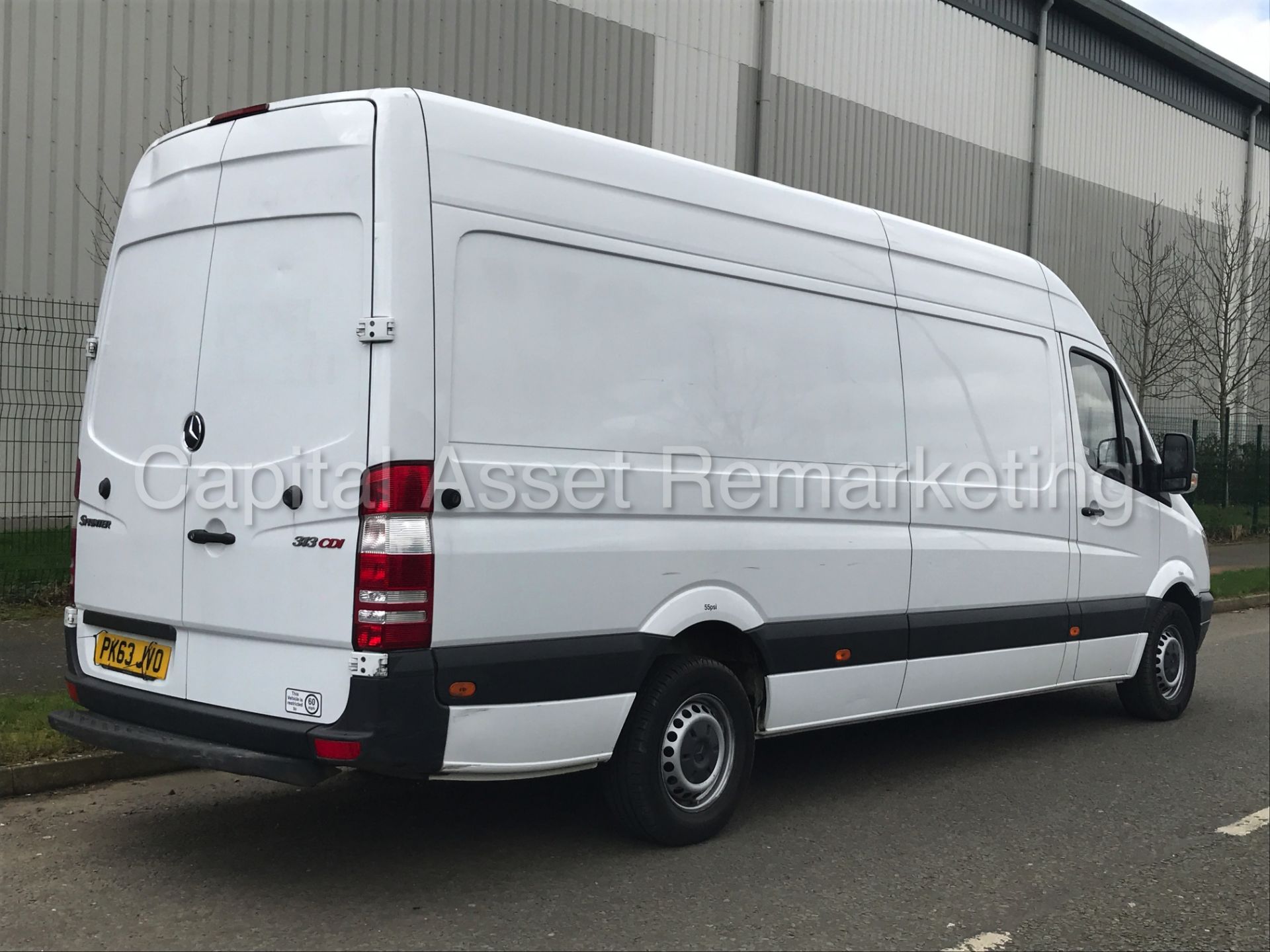 MERCEDES-BENZ SPRINTER 313 CDI 'LWB HI-ROOF' (2014 MODEL) '130 BHP - 6 SPEED - CRUISE' (1 OWNER) - Image 8 of 20