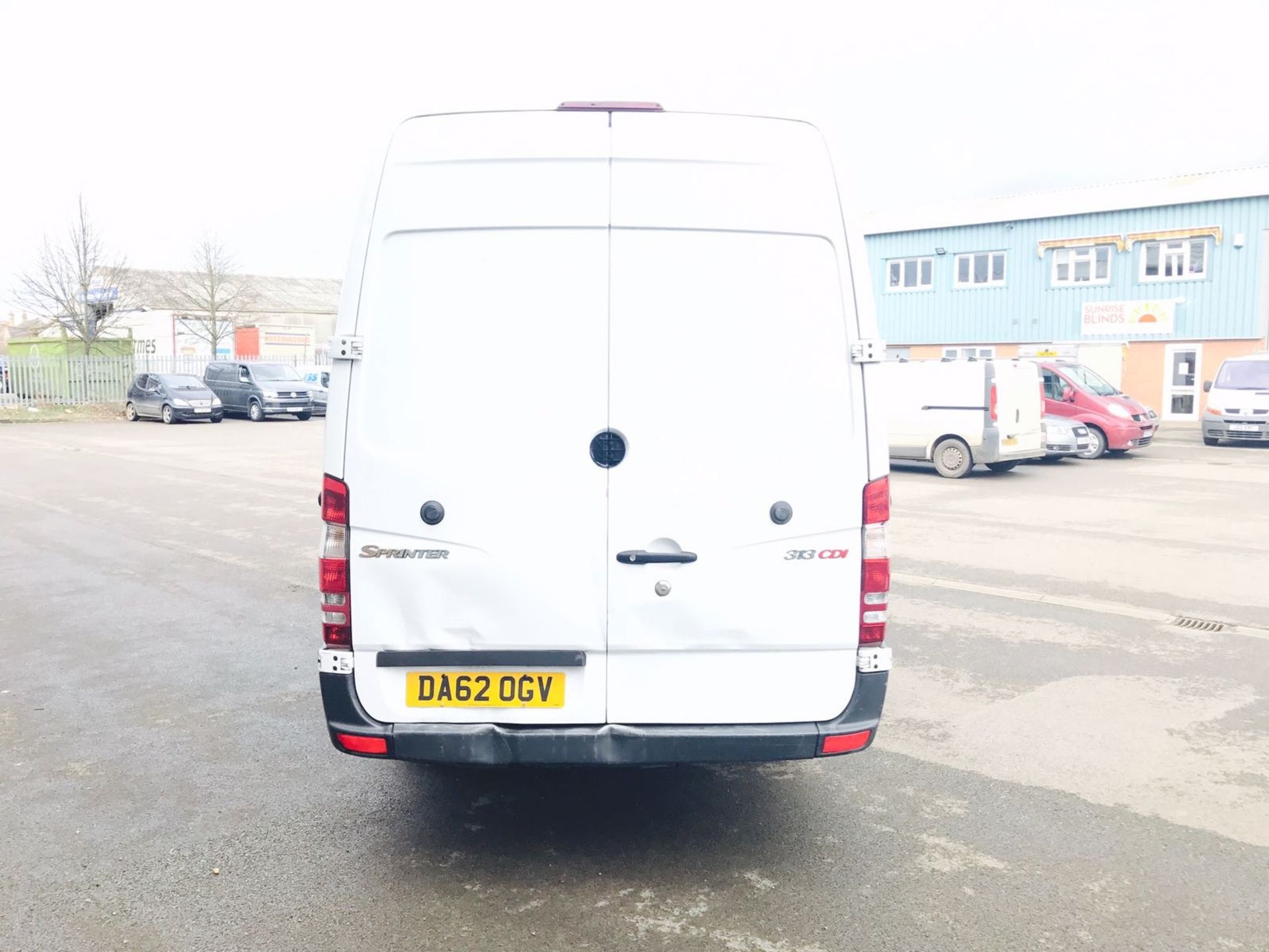 MERCEDES SPRINTER 313CDI LONG WHEEL BASE - HIGH ROOF - 2013 MODEL - ONLY 67K MILES FROM NEW!!!! LOOK - Image 5 of 13