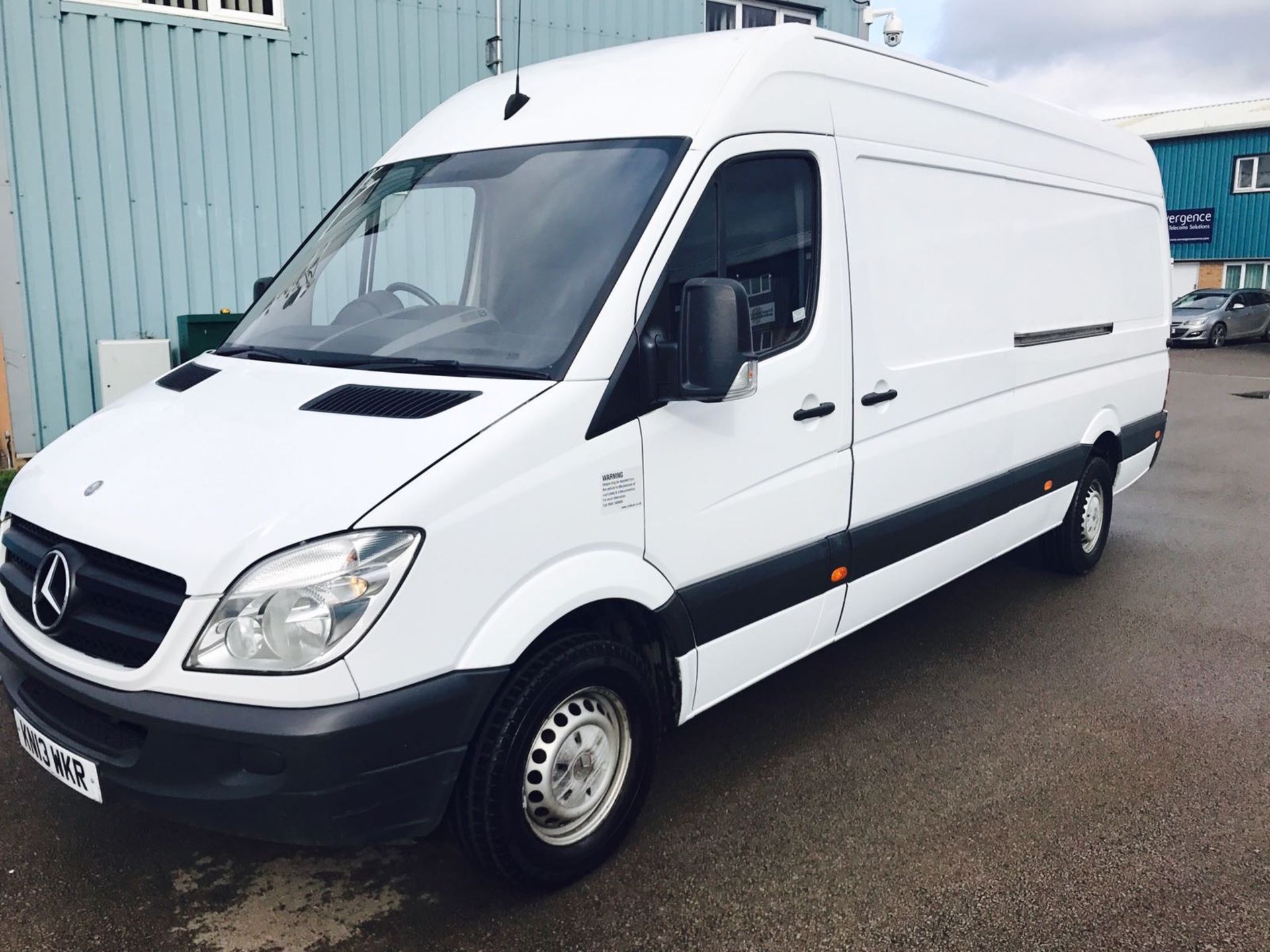 MERCEDES SPRINTER 313CDI LONG WHEEL BASE / HIGH TOP - 13 REG - 1 OWNER - LOW MILES - LOOK!!! - Image 3 of 13