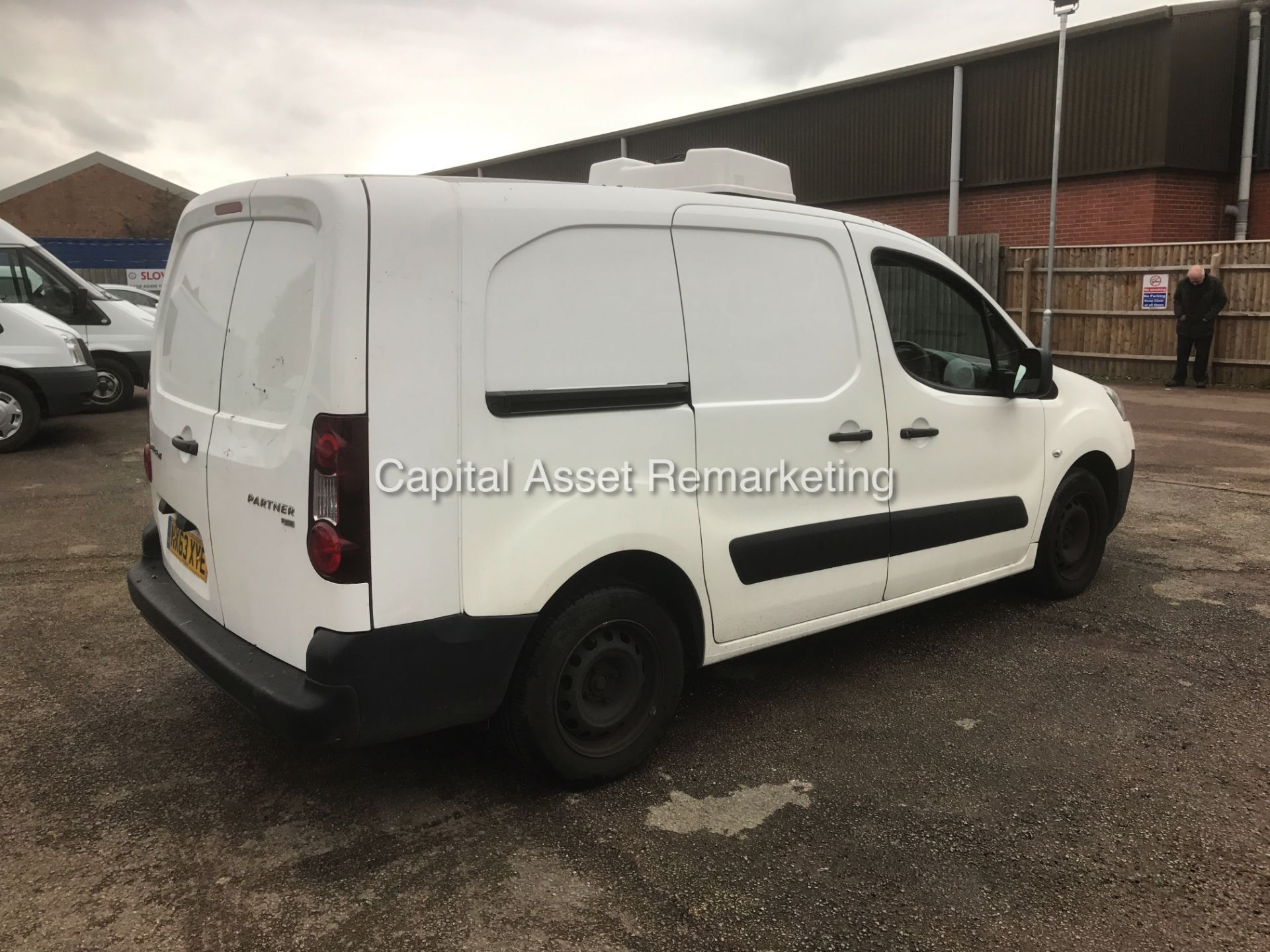 (ON SALE) PEUGEOT PARTNER 1.6HDI "ECO" LWB FRIDGE VAN - (2014 MODEL) 1 OWNER - ELEC PACK - "GAH" - Image 7 of 14