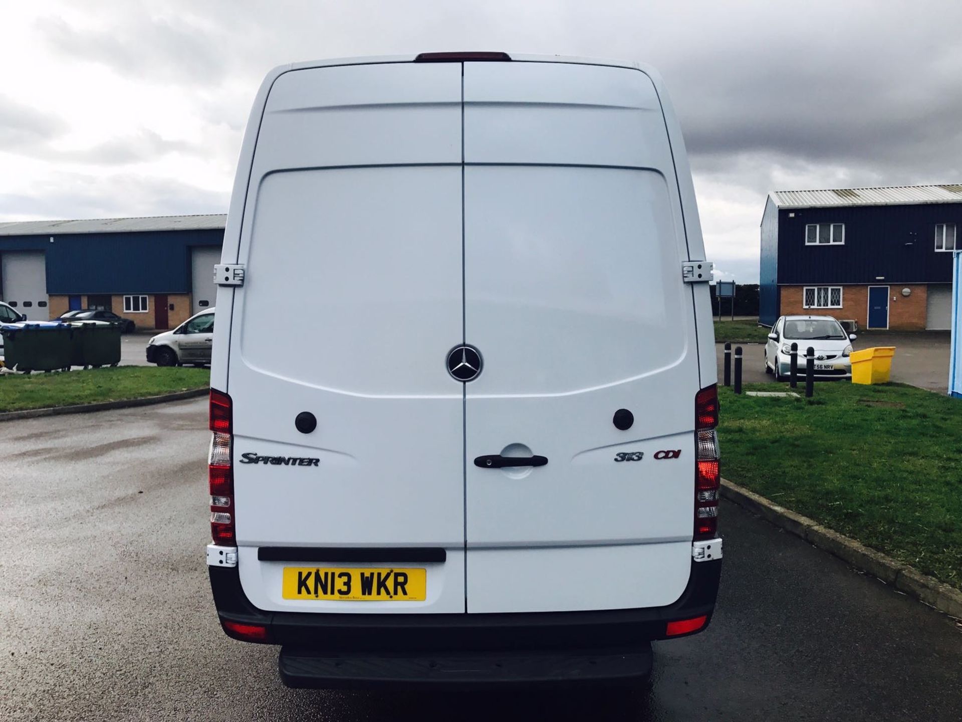 MERCEDES SPRINTER 313CDI LONG WHEEL BASE / HIGH TOP - 13 REG - 1 OWNER - LOW MILES - LOOK!!! - Image 5 of 13