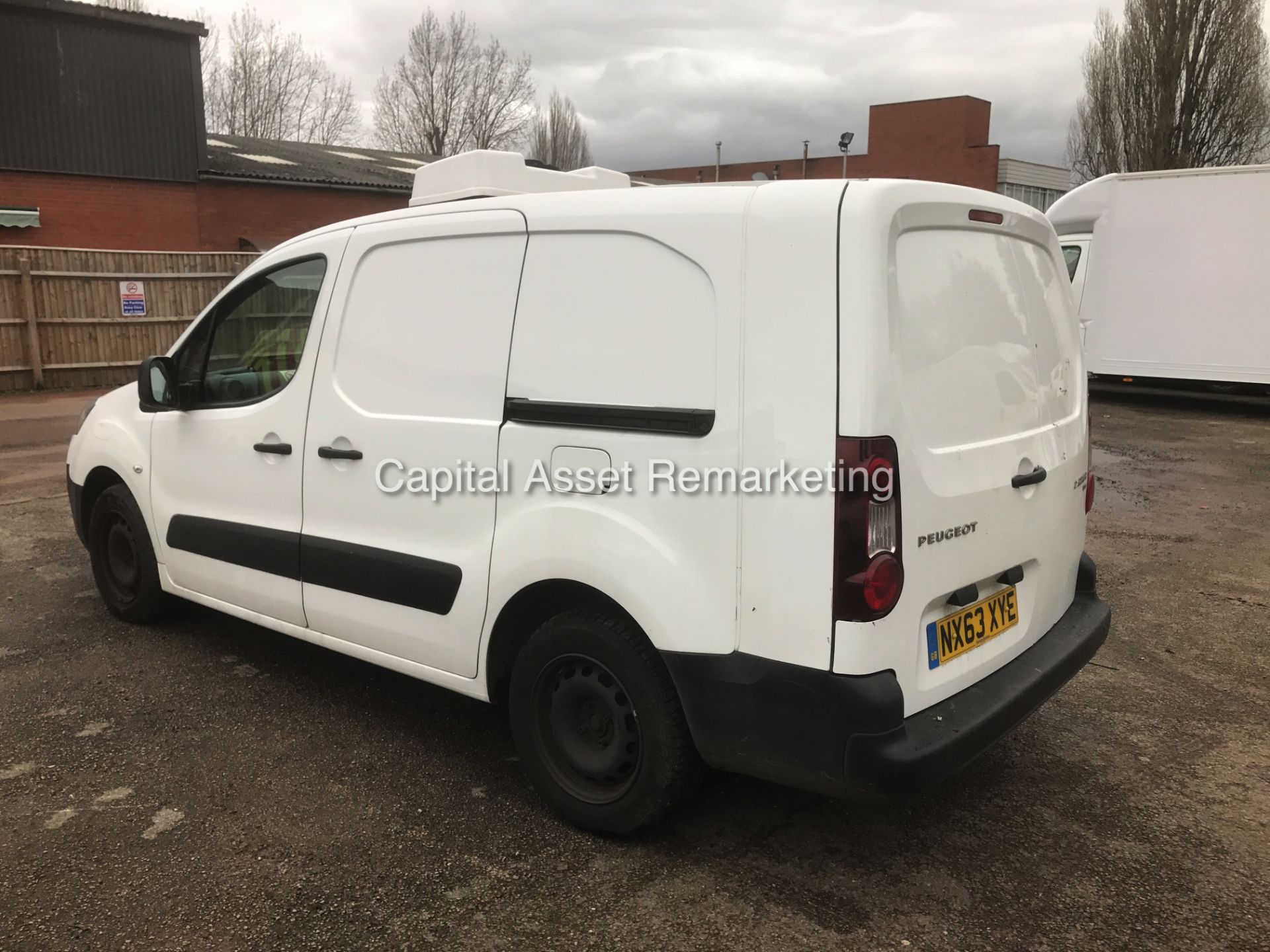 (ON SALE) PEUGEOT PARTNER 1.6HDI "ECO" LWB FRIDGE VAN - (2014 MODEL) 1 OWNER - ELEC PACK - "GAH" - Image 5 of 14