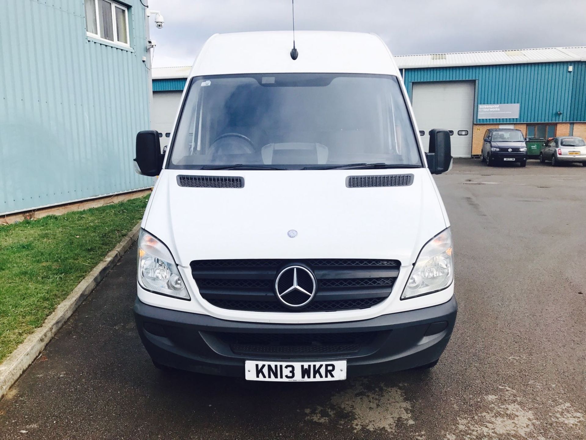 MERCEDES SPRINTER 313CDI LONG WHEEL BASE / HIGH TOP - 13 REG - 1 OWNER - LOW MILES - LOOK!!! - Image 2 of 13