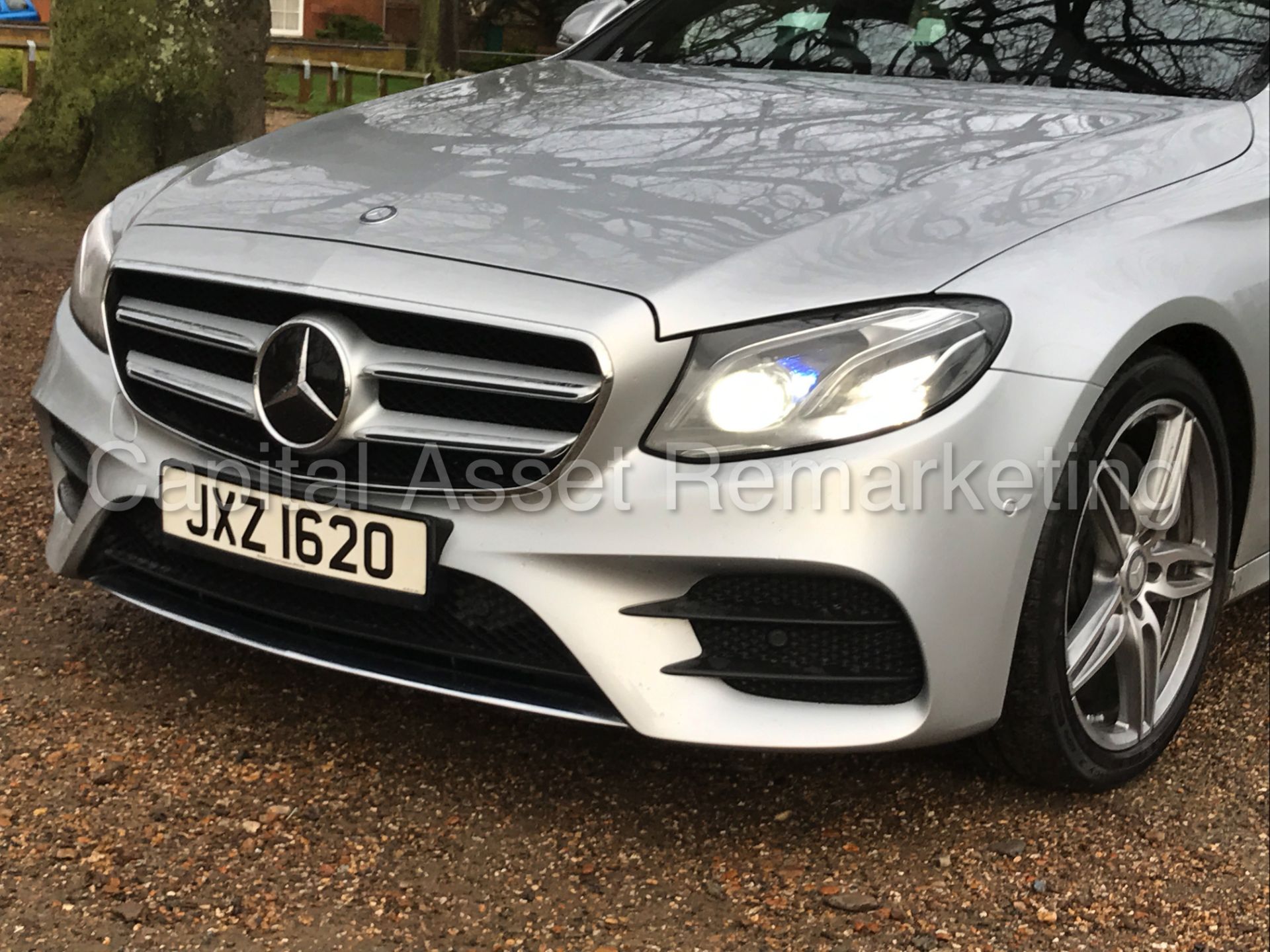 MERCEDES-BENZ E220d 'AMG Premium Plus' (2016) '9-G TRONIC - LEATHER - SAT NAV - PAN ROOF' *TOP SPEC* - Image 15 of 50