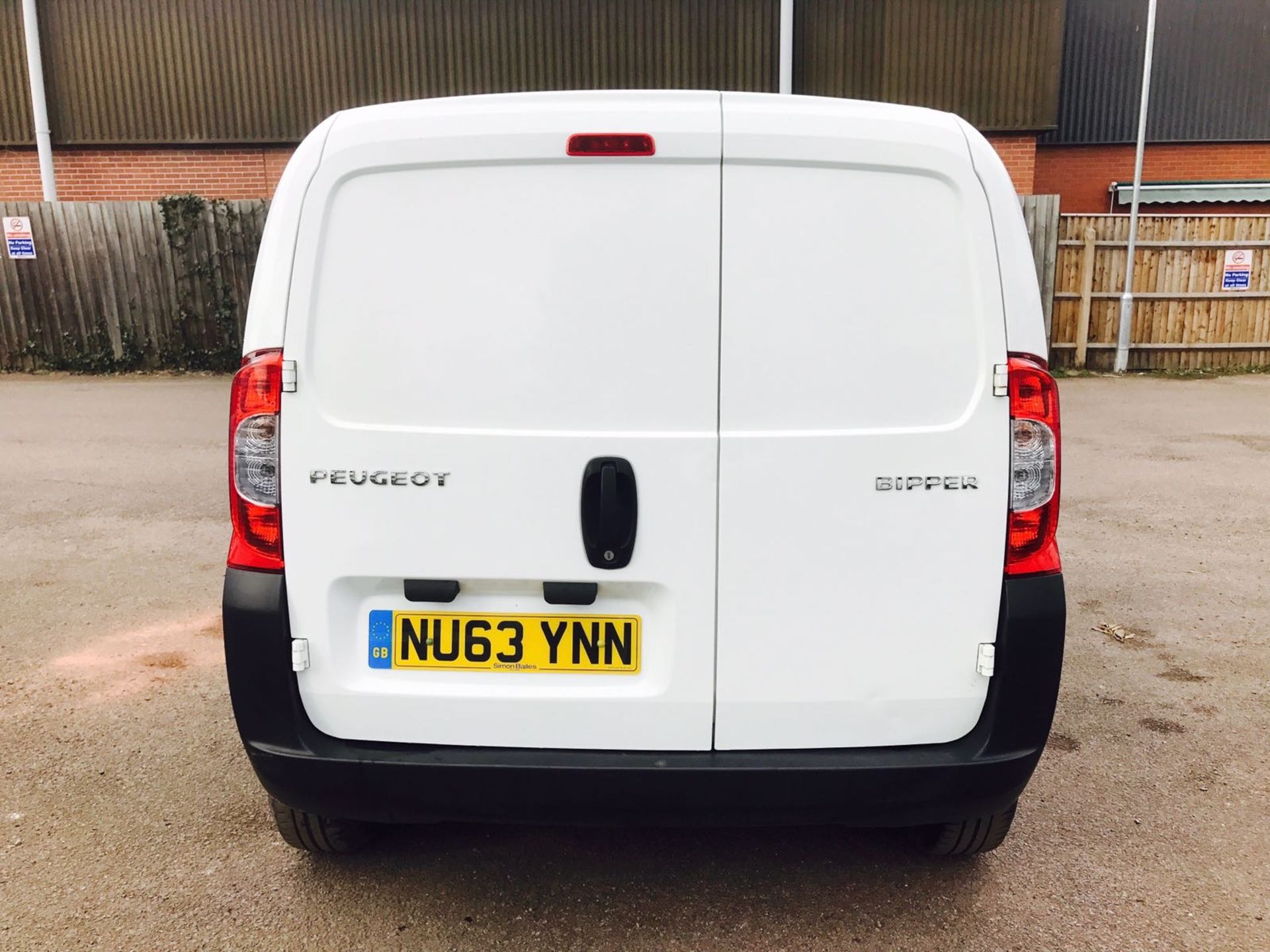 ON SALE PEUGEOT BIPPER 1.3HDI "PLUS PACK" - 2014 MODEL - 1 OWNER - AIR CON - BLUETOOTH - LOW MILES!! - Image 3 of 18