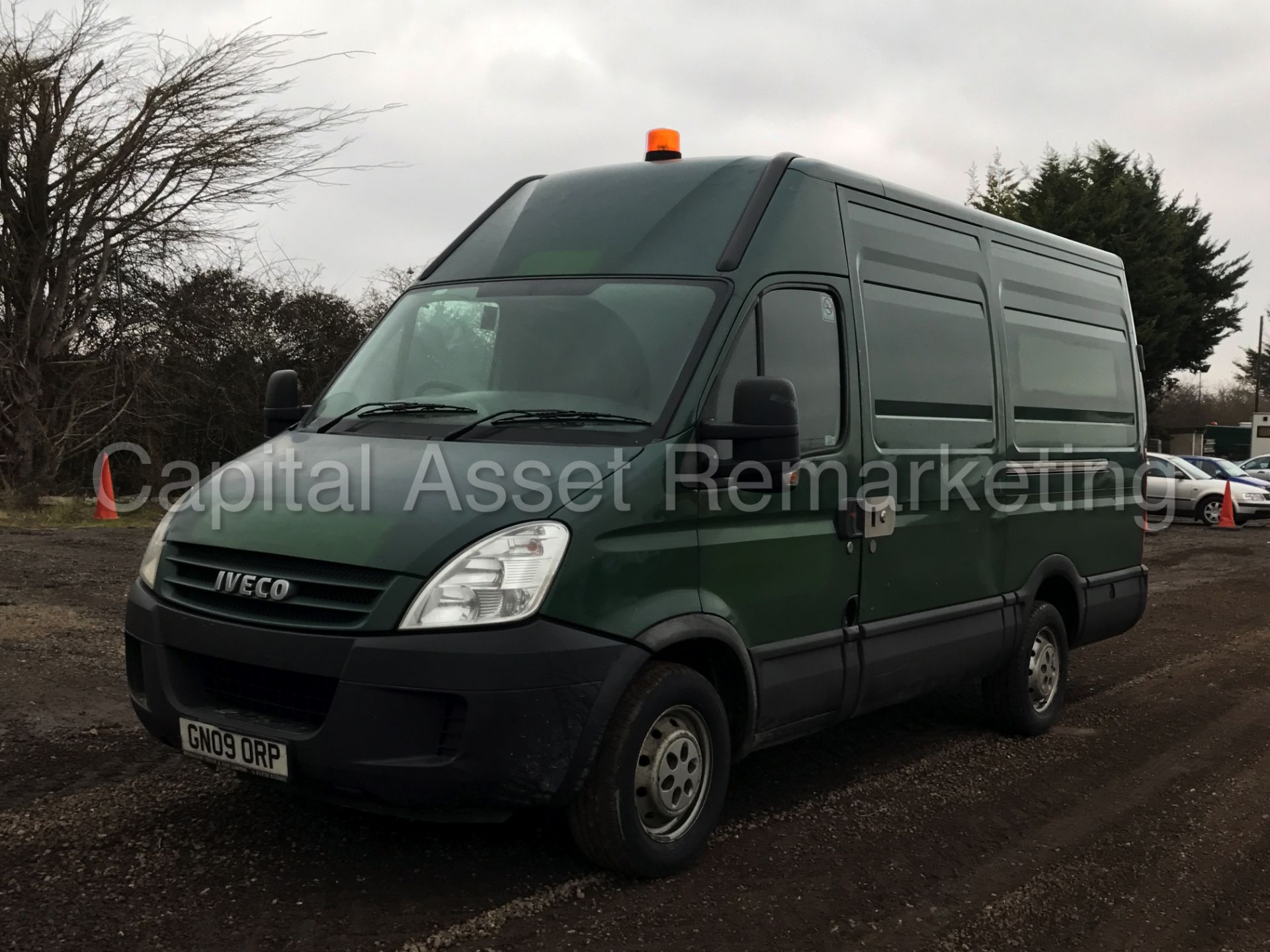 IVECO DAILY 35S12 'MWB HI-ROOF' (2009) '2.3 DIESEL - 120 BHP - 5 SPEED' (1 COMPANY OWNER) - Image 4 of 15