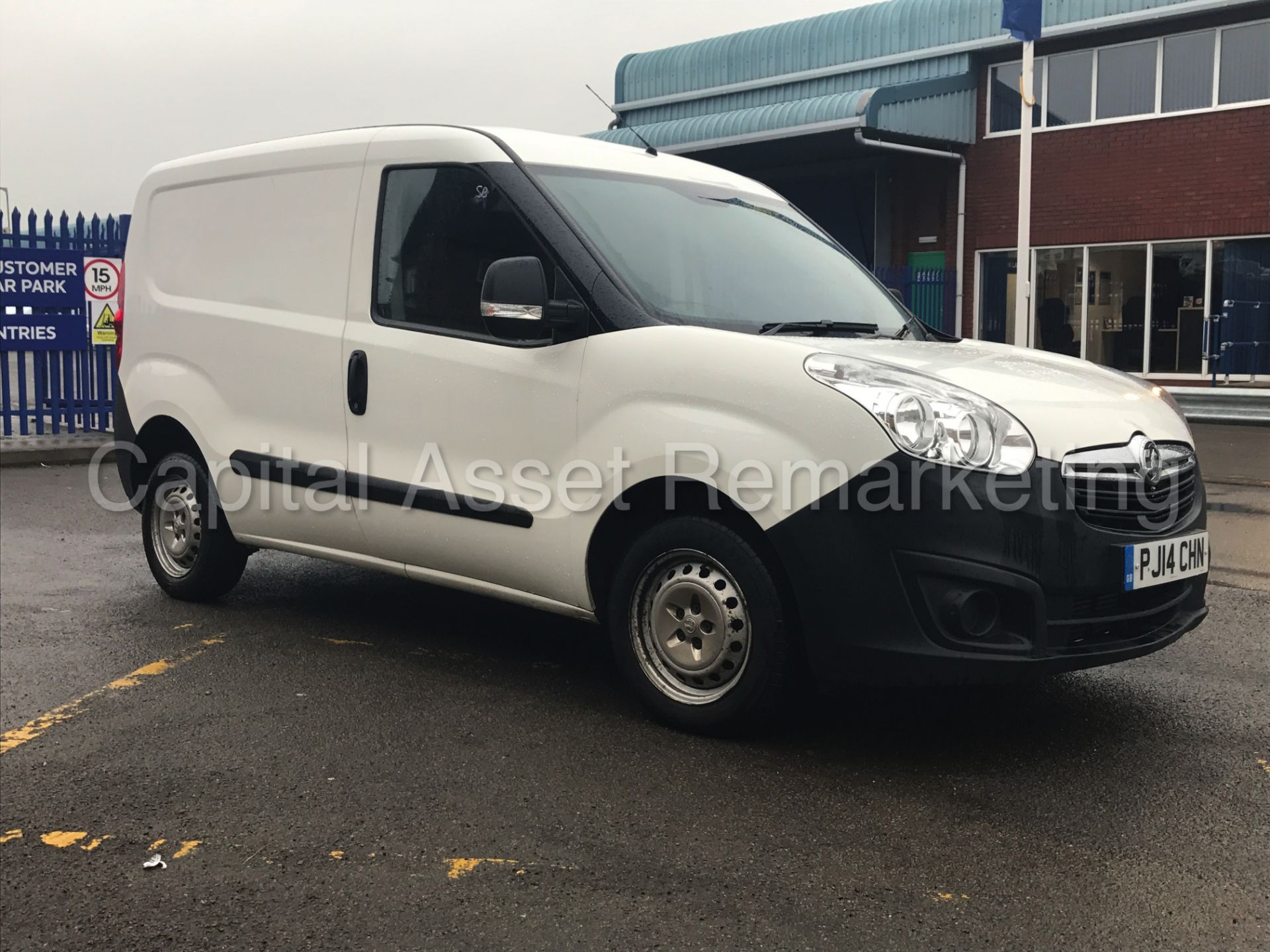 (On Sale) VAUXHALL COMBO 2000 L1H1 (2014 - 14 REG) 'CDTI - ECO FELX - DIESEL - 5 SPEED' (50 MPG+) - Image 6 of 18