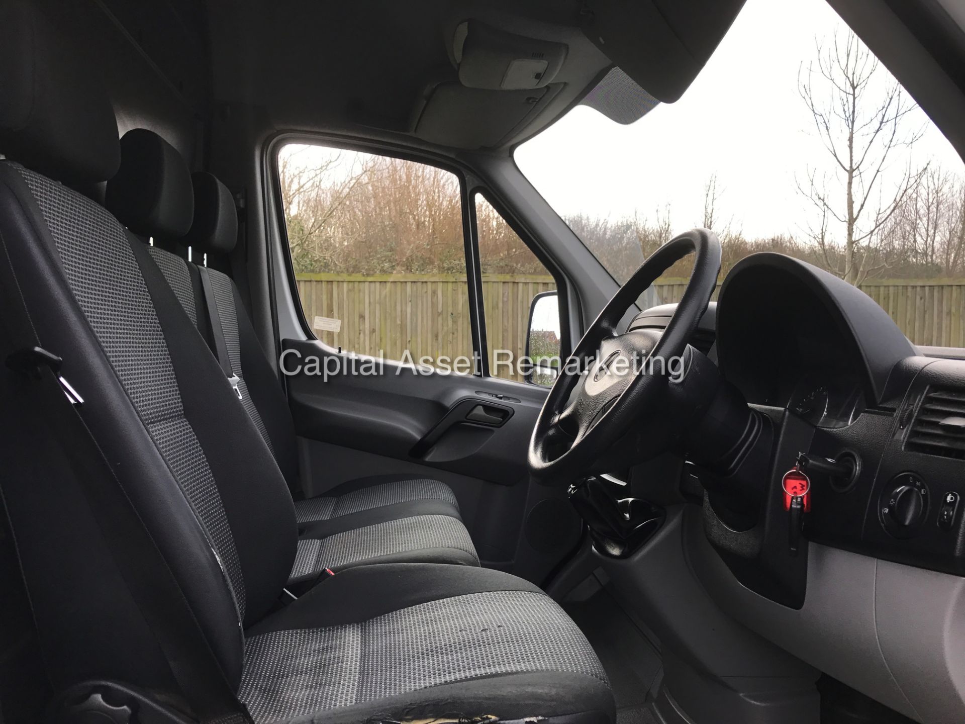 MERCEDES SPRINTER 313CDI - LONG WHEEL BASE - HIGH ROOF - (2014 MODEL) 1 OWNER - ONLY 48K MILES - WOW - Image 7 of 15