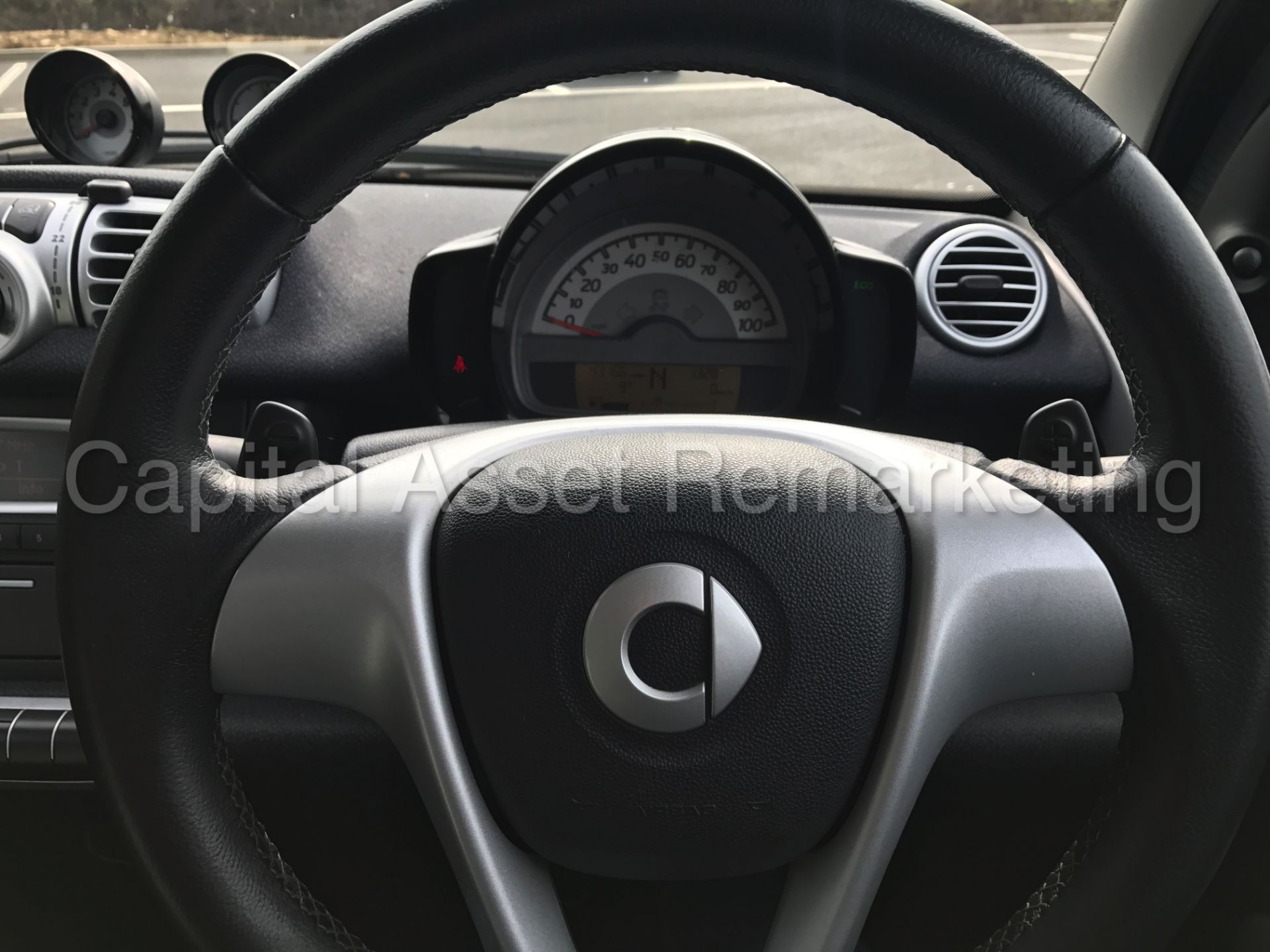 (On Sale) SMART FORTWO 'PULSE' (2013 MODEL) 'MHD - AUTO - A/C - 1 OWNER - STOP / START' (70 MPG +) - Image 15 of 21