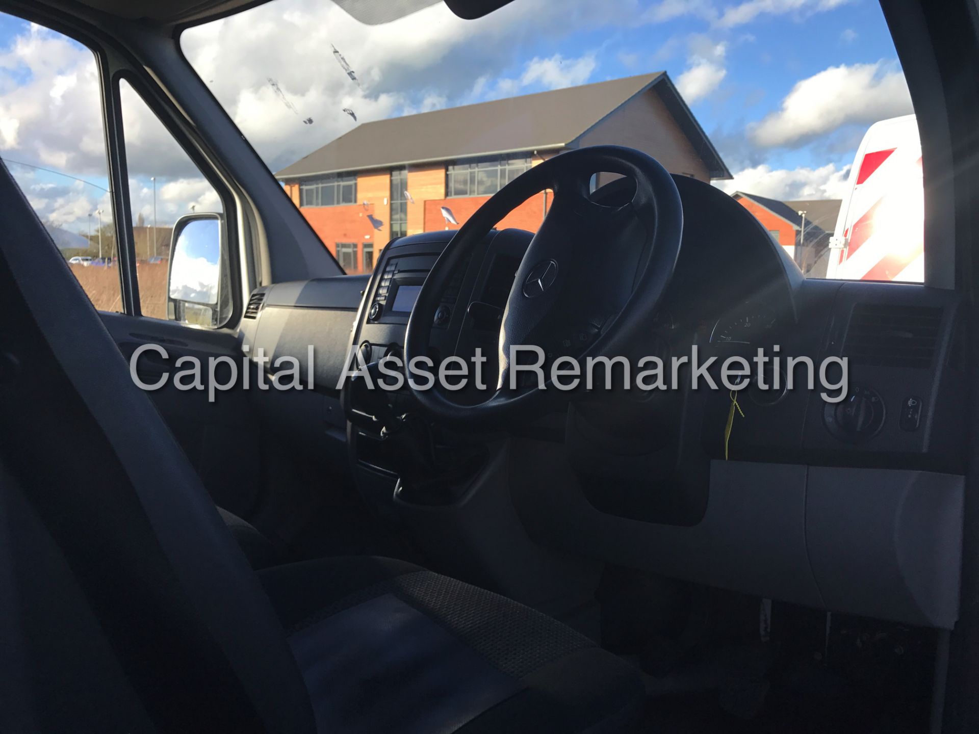 (ON SALE) MERCEDES SPRINTER 313CDI "130BHP -6 SPEED" LWB (13 REG) 1 OWNER - ELEC PACK - CRUISE - Image 9 of 13