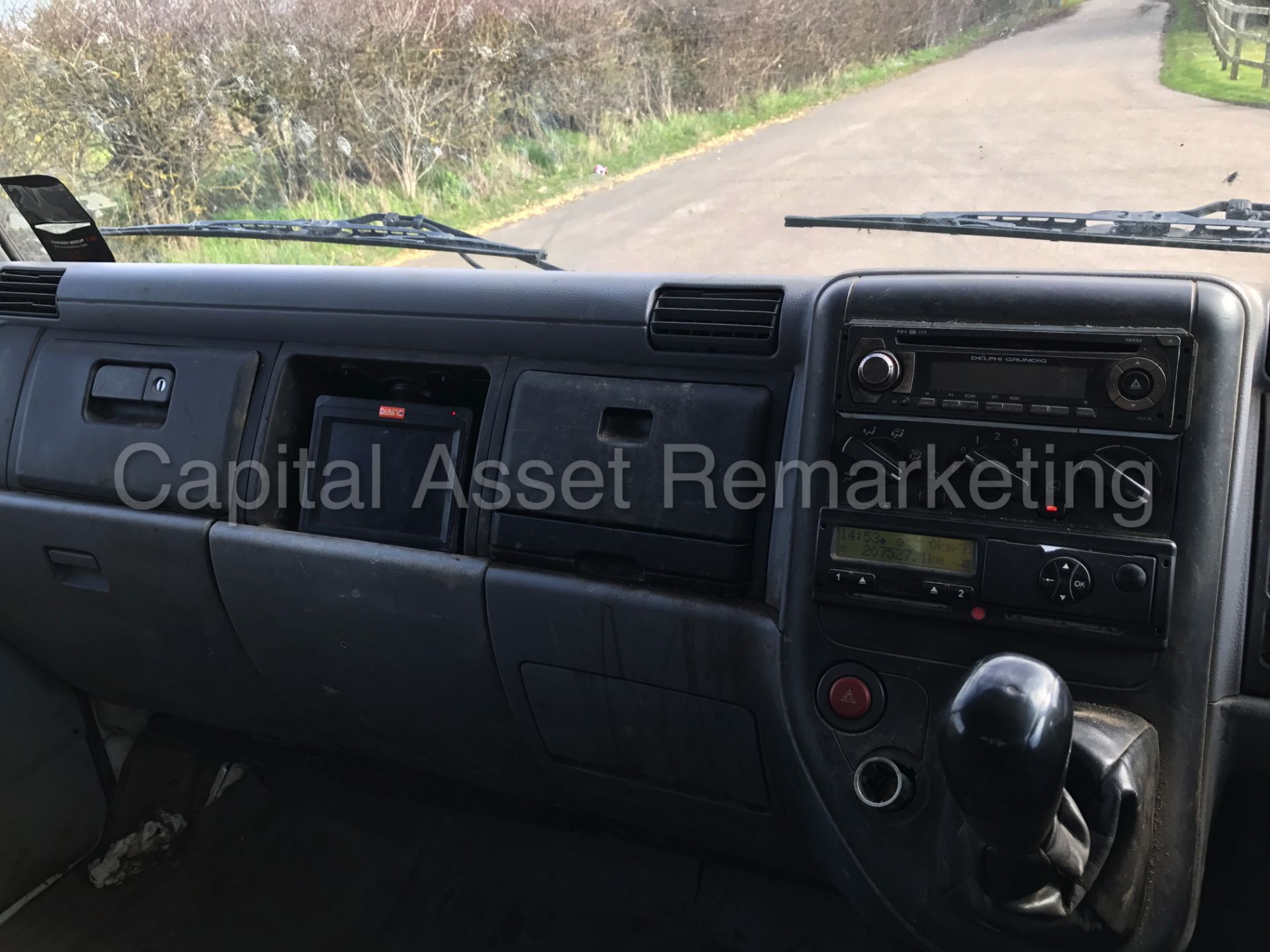 MITSUBISHI FUSO CANTER 75-7C15 'TIPPER' (2010 - 10 REG) '4.9 DIESEL - 7500 KG - 6 SPEED' (LOW MILES) - Image 16 of 21