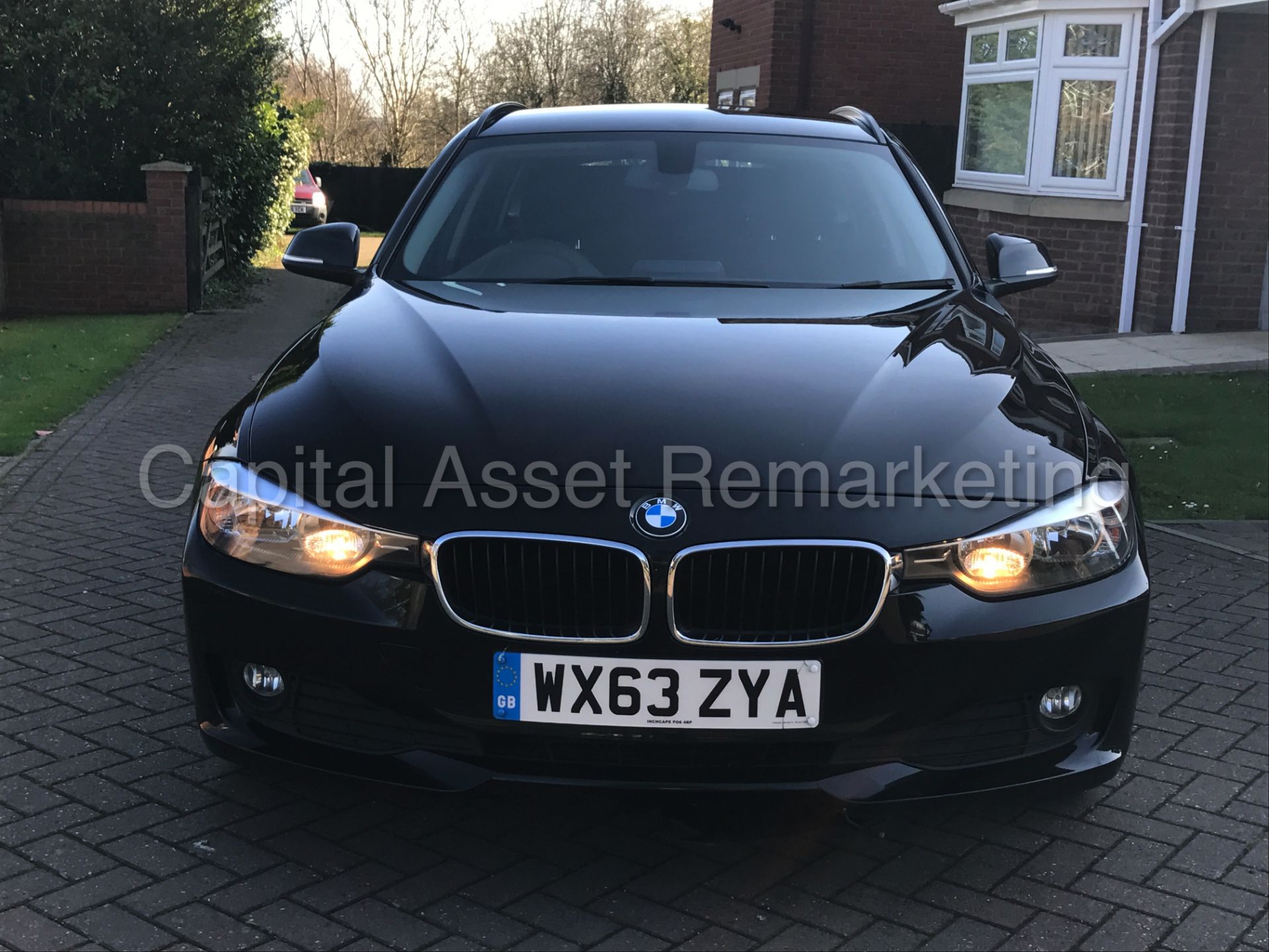 BMW 320d 'EFFICIENT DYNAMICS' TOURING / ESTATE (2014 MODEL) 1 OWNER - MASSIVE SPEC - BLACK - LOOK!!! - Image 2 of 29