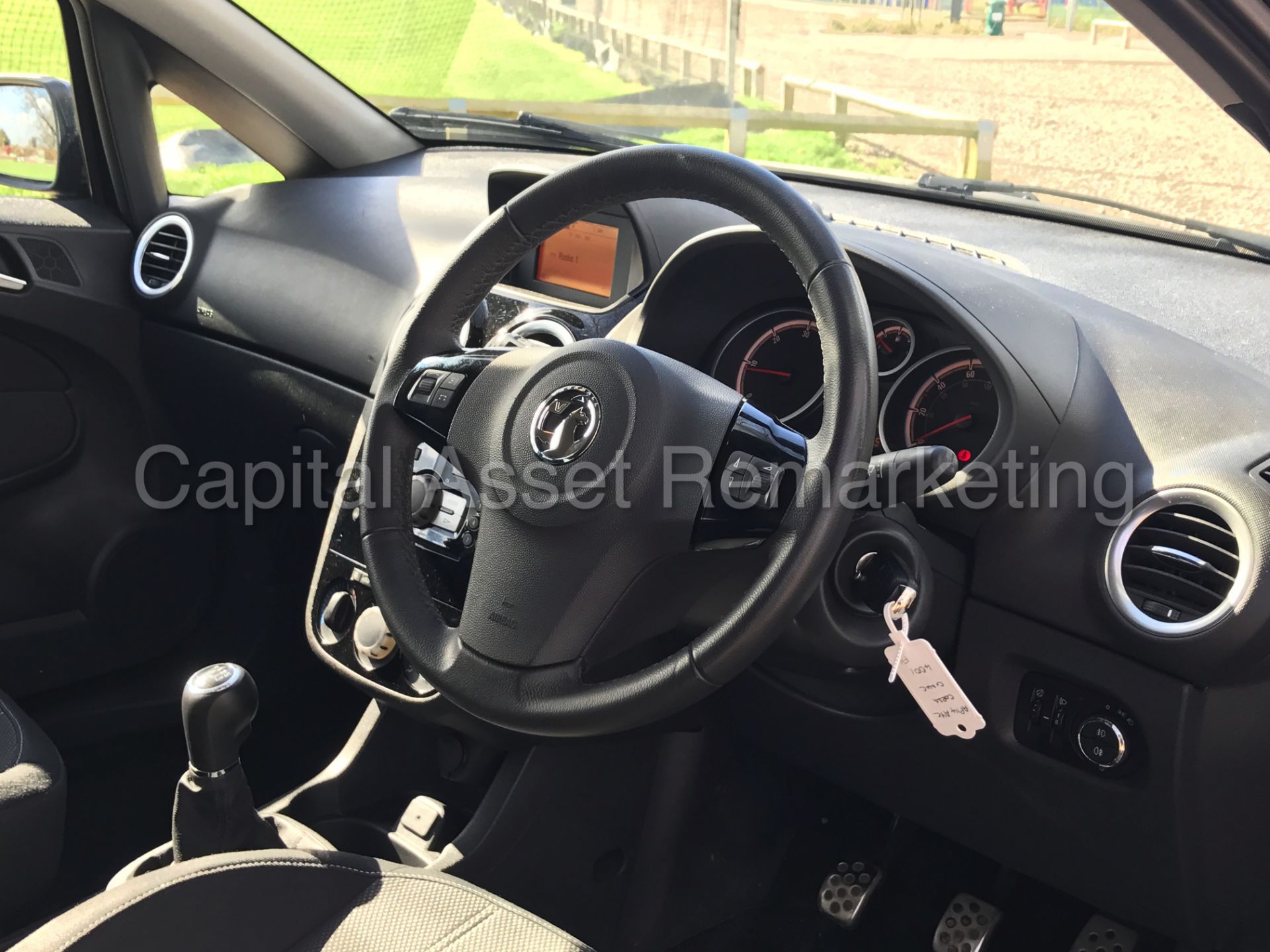 ON SALE VAUXHALL CORSA 'LIMITED EDITION' (2014) 'CDTI - 5 SPEED - AIR CON - ELEC PACK' (1 OWNER - Image 14 of 25