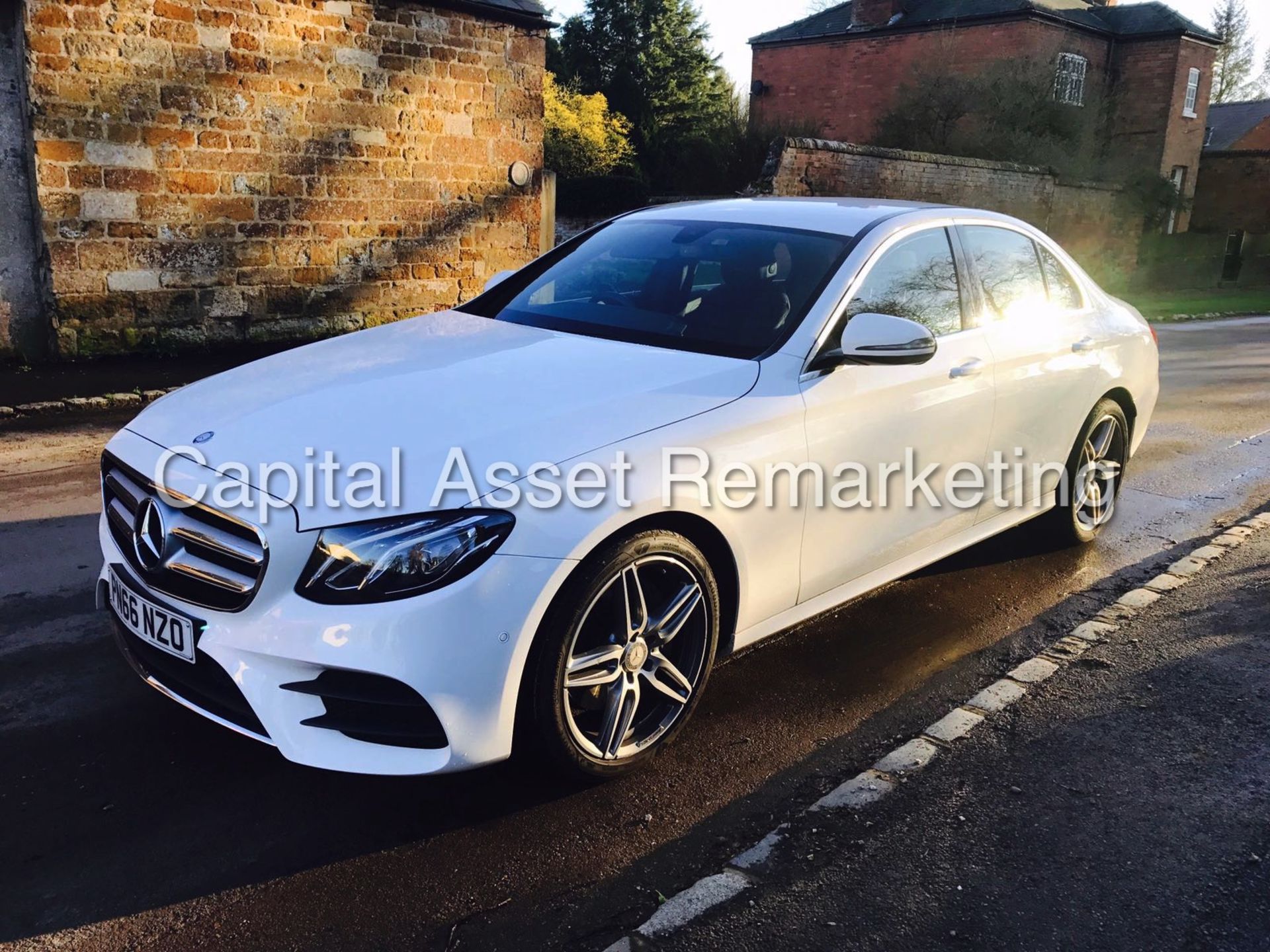 MERCEDES E220d 9G TRONIC "AMG SPORT LINE" (2017 MODEL) MASSIVE SPEC - SAT NAV - LEATHER - AS NEW!!!!