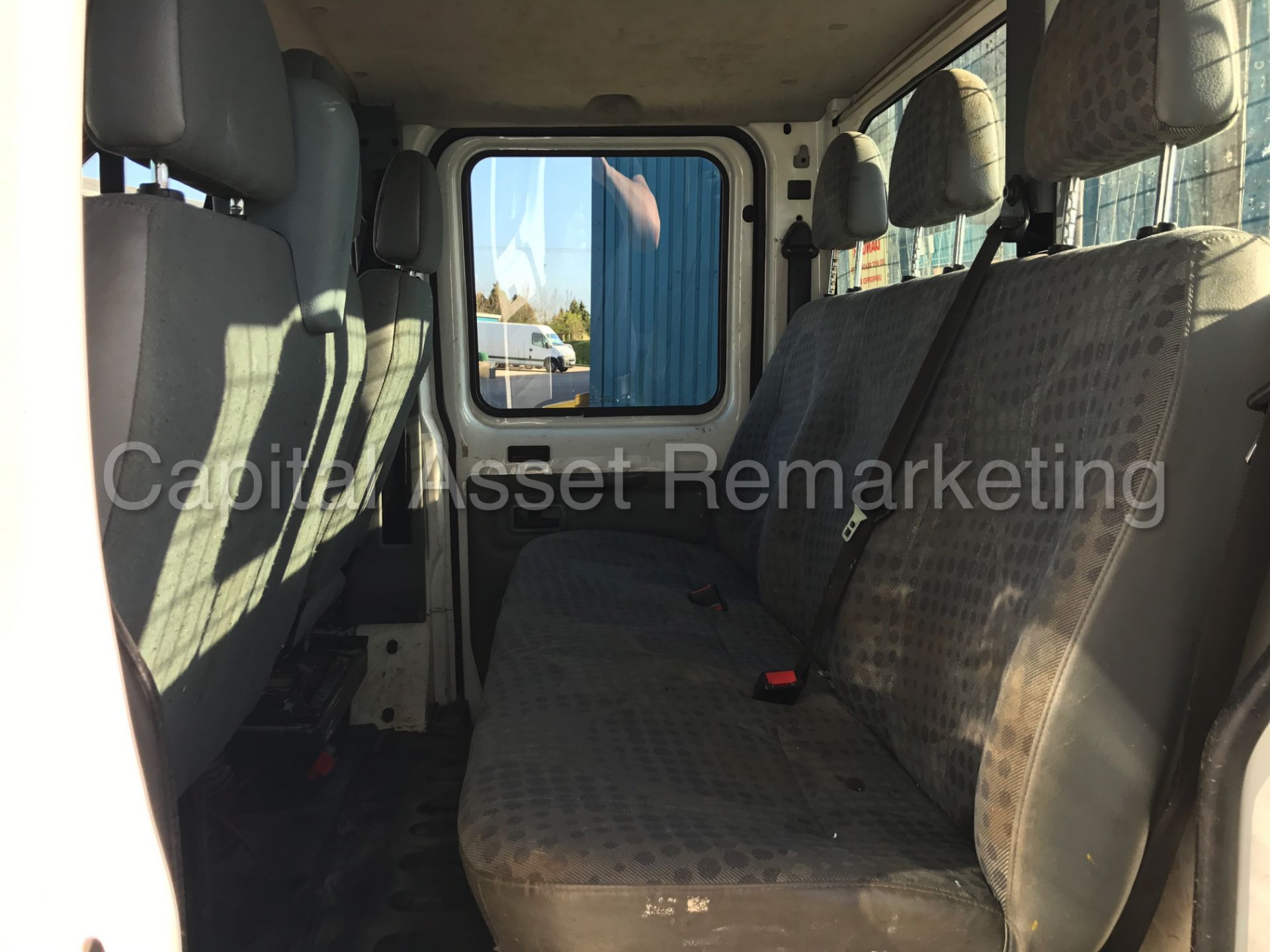 FORD TRANSIT 100 T350 RWD 'D/CAB TIPPER' (2013 MODEL) '2.2 TDCI - 6 SPEED' (1 COMPANY OWNER) - Image 23 of 29