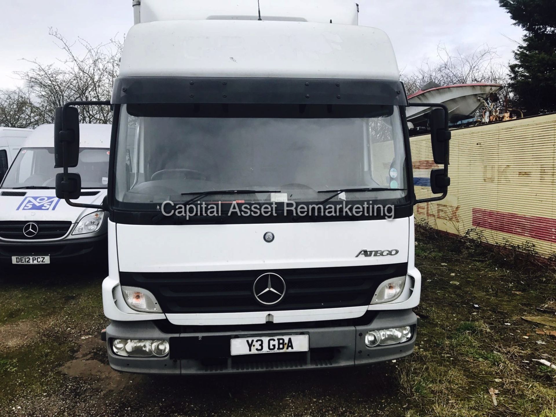 MERCEDES ATEGO "180BHP" (06 REG) SLEEPER CAB - 19 FOOT BOX BODY - 1 OWNER - ELEC PACK - Image 2 of 12