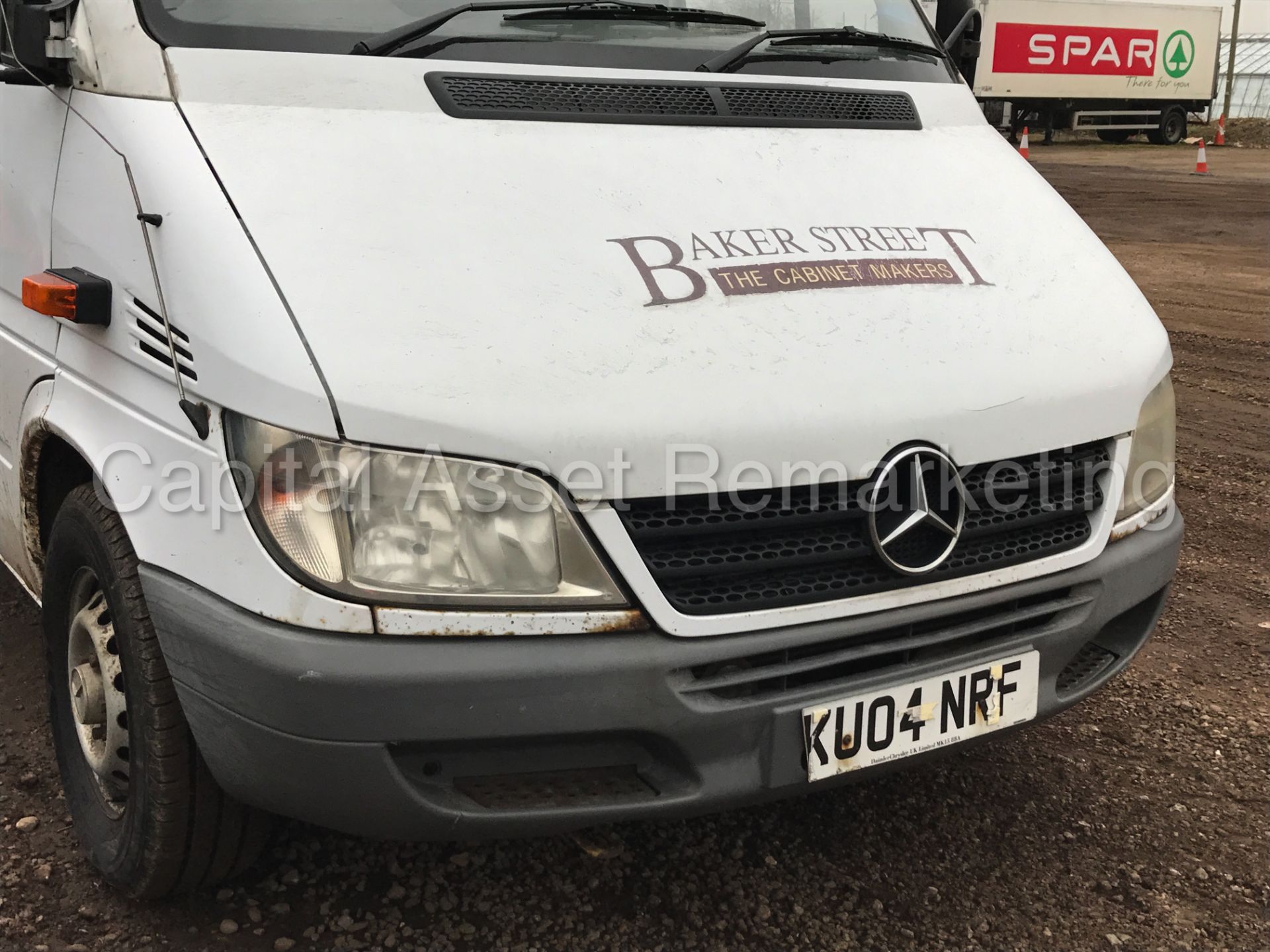 MERCEDES-BENZ SPRINTER 311 CDI 'LWB - LUTON / BOX VAN' (2004 - 04 REG) **ELECTRIC TAIL-LIFT** NO VAT - Image 11 of 17