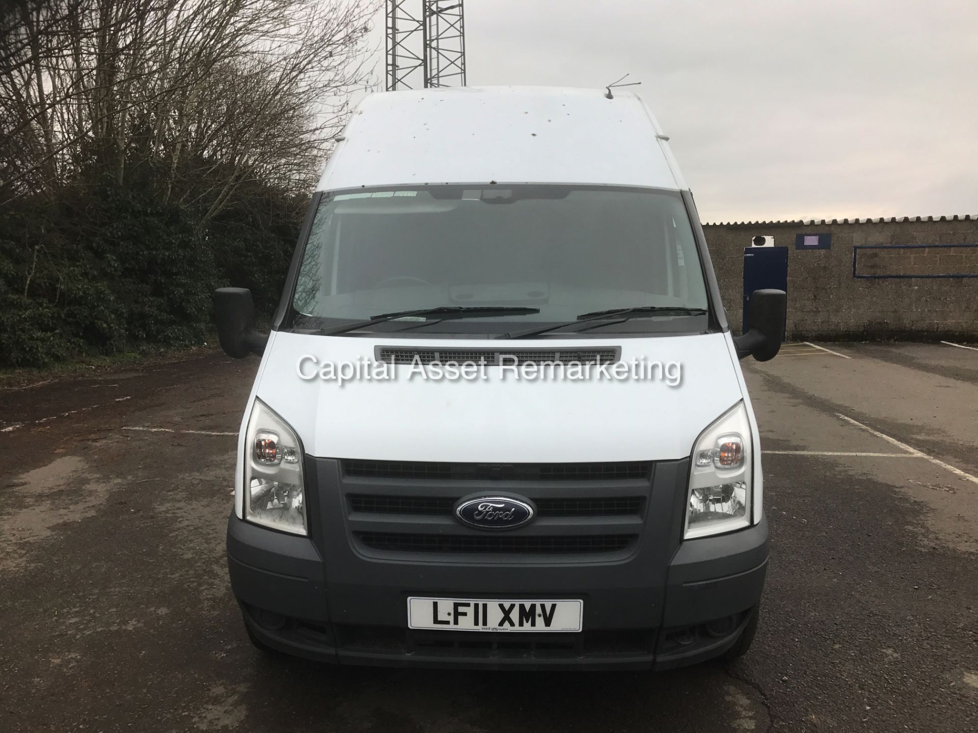 FORD TRANSIT T350L 2.4TDCI LONG WHEEL BASE / HIGH TOP - 1 PREVIOUS OWNER - LOOK - NO VAT!!!! - Image 3 of 14